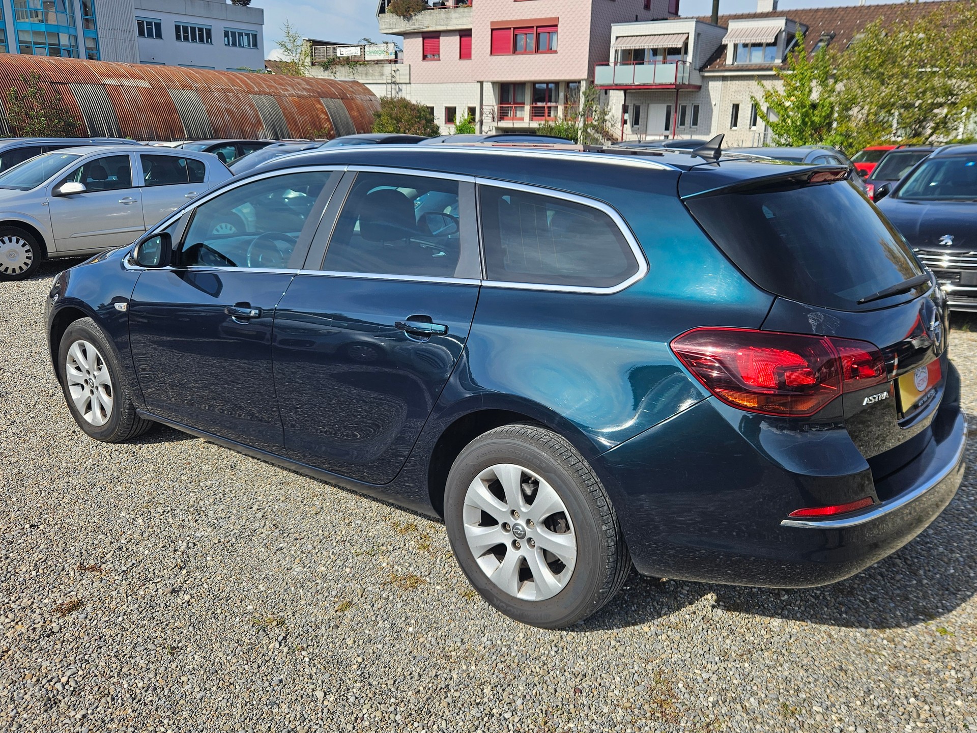 OPEL ASTRA-image-5