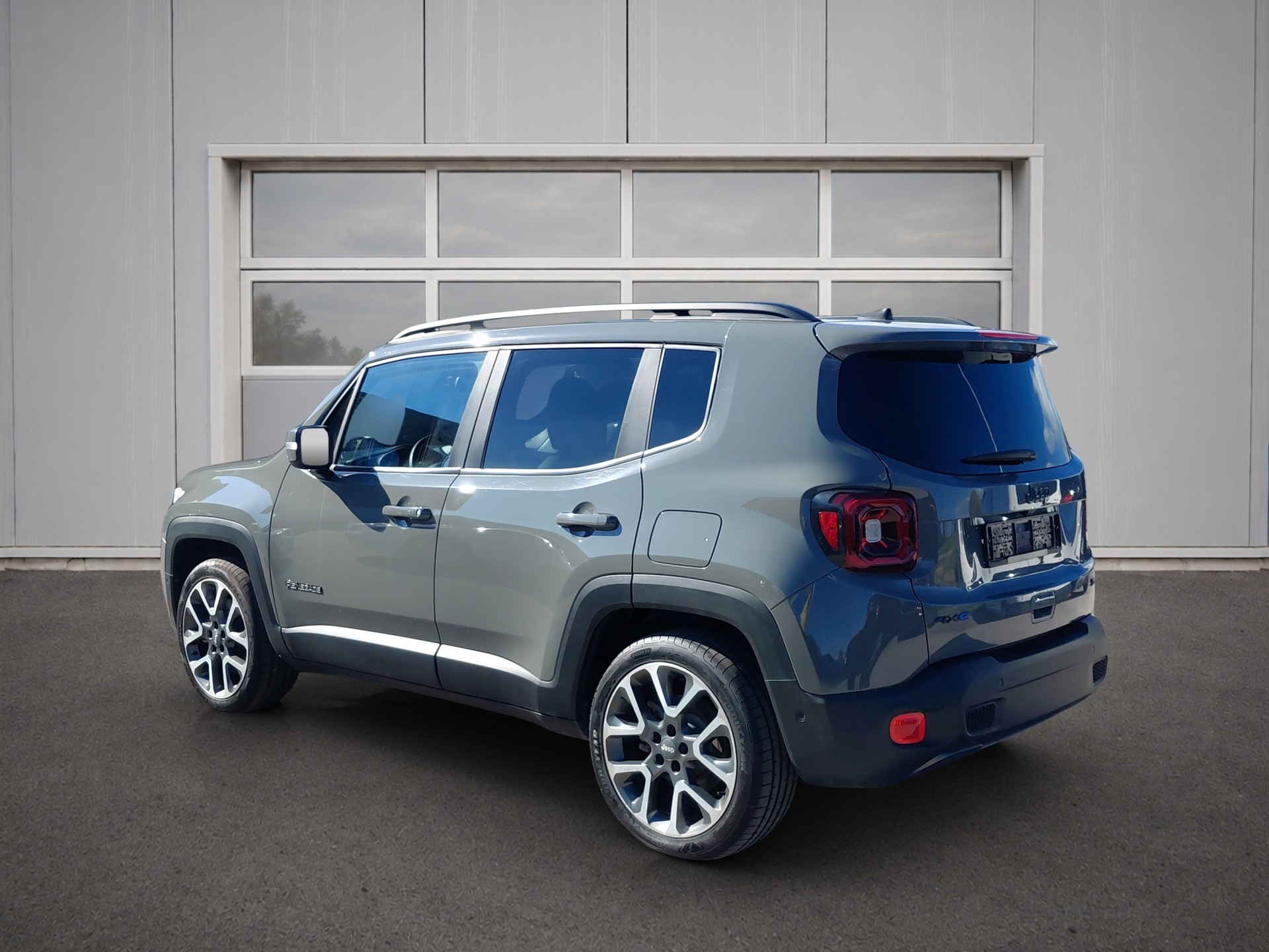 JEEP Renegade 1.3 T PHEV Limited Plus AWD-image-3