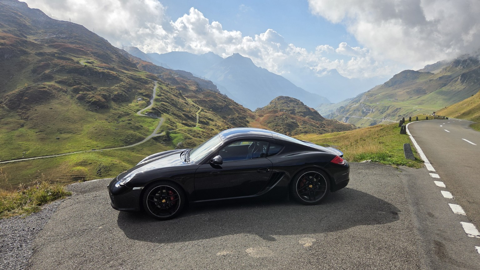 PORSCHE CAYMAN S (987.2)-image-3