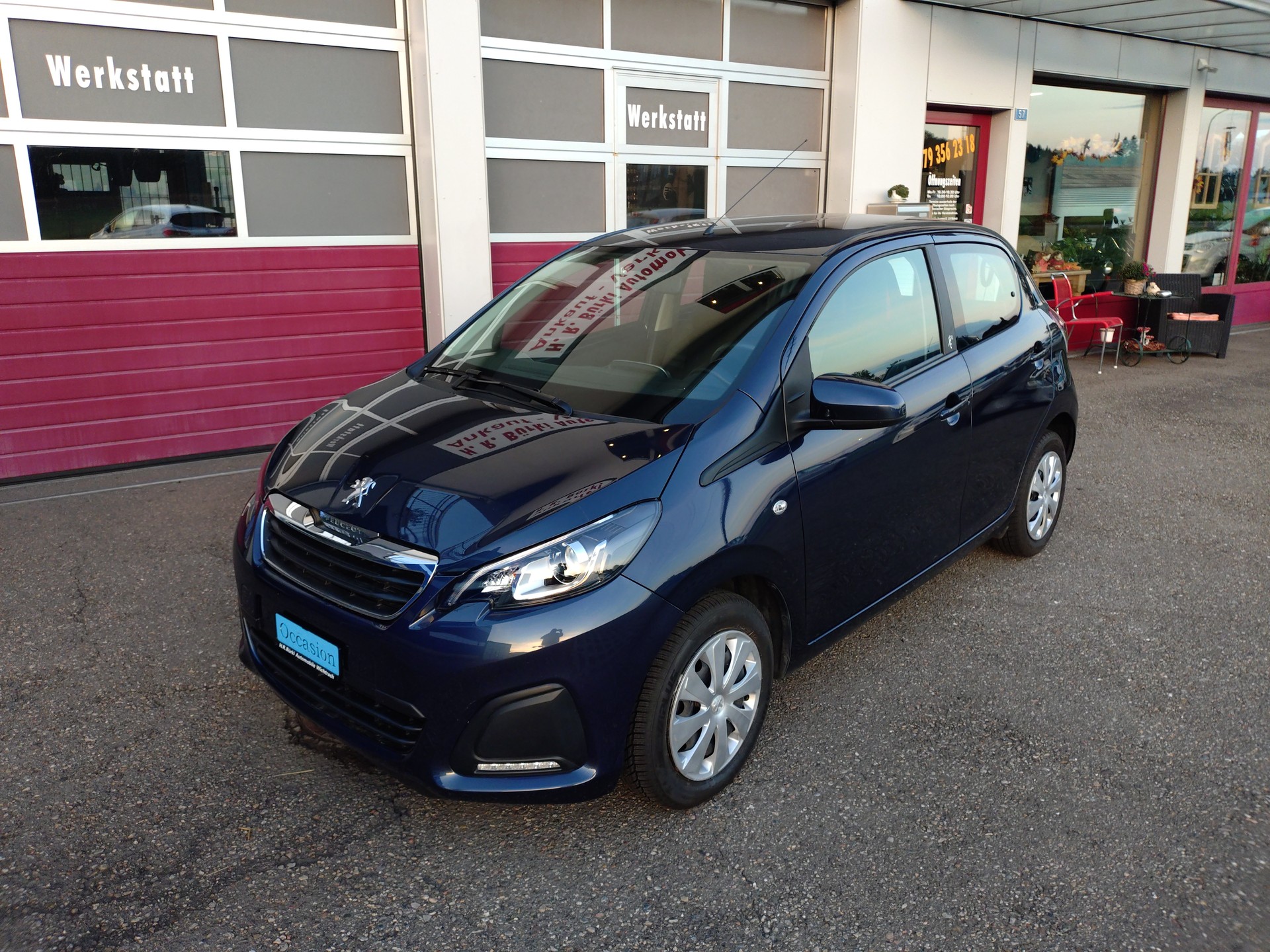 PEUGEOT 108 1.0 VTi Active-image-3