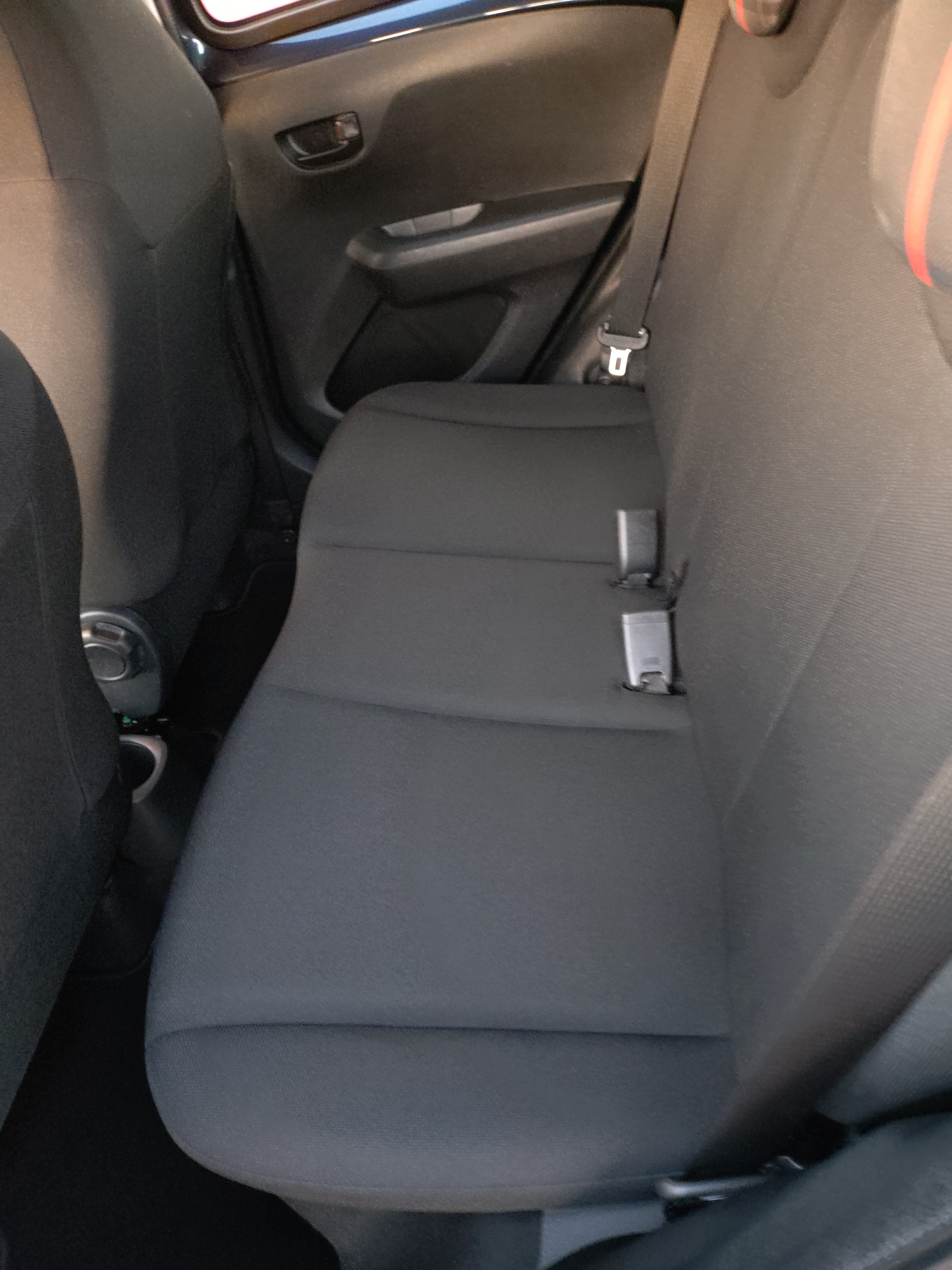 PEUGEOT 108 1.0 VTi Active-image-8