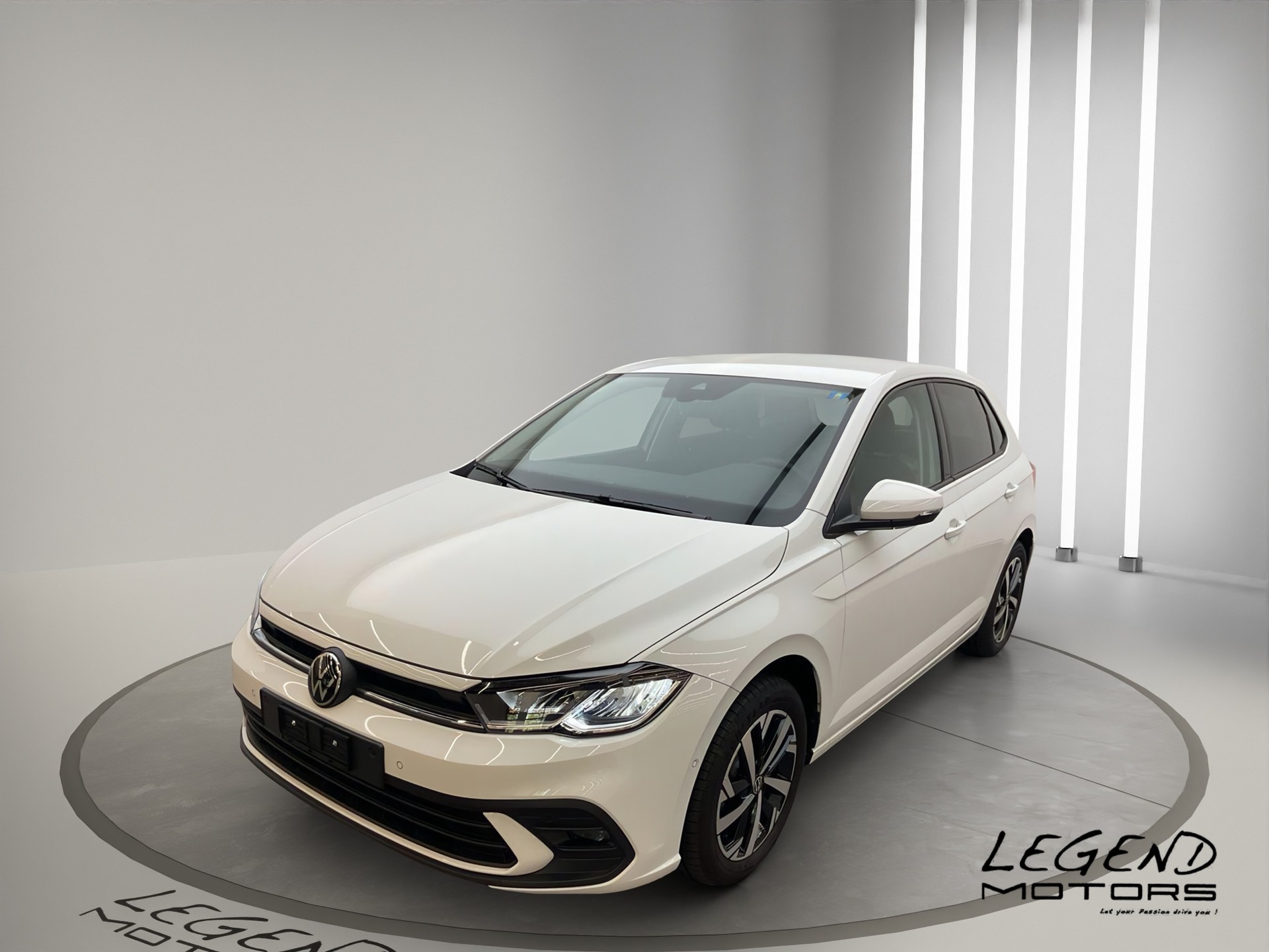 VW Polo 1.0 TSI Life DSG / BIENTOT DISPONIBLE /-image-0