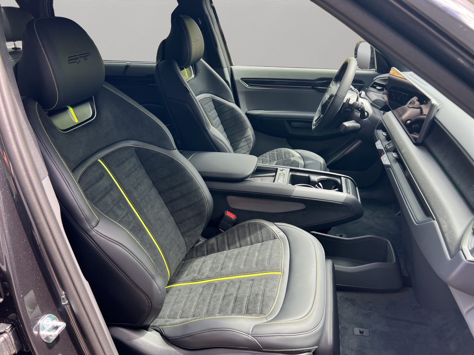 KIA EV9 99.8 kWh GT 4x4 Automat / elektr. Glasschiebedach / Wärmepumpe / Eintauschprämie CHF 6'000.- / 0.00% Leasing-Aktion-image-9