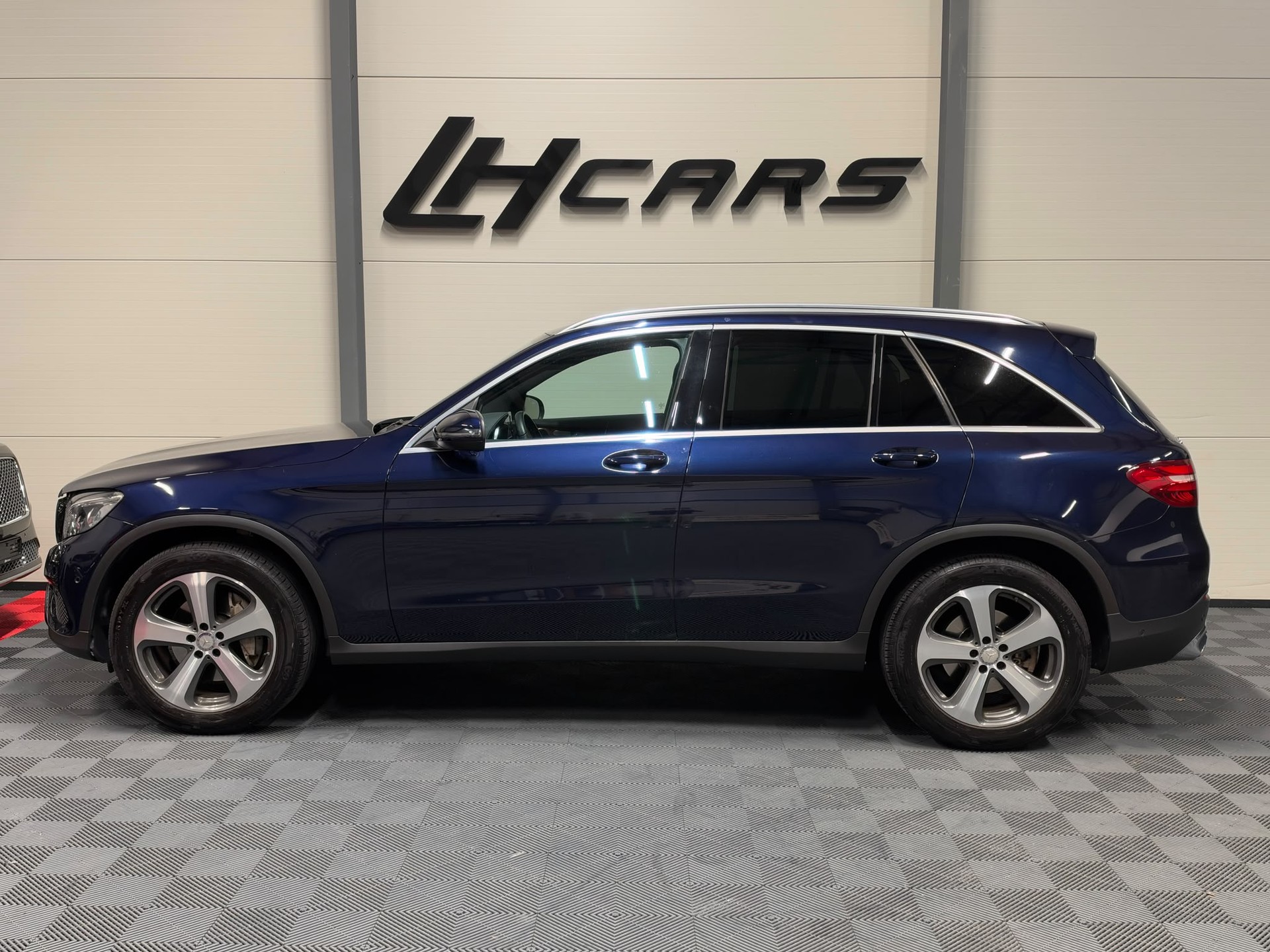 MERCEDES-BENZ GLC 250 d Exclusive 4m-image-1
