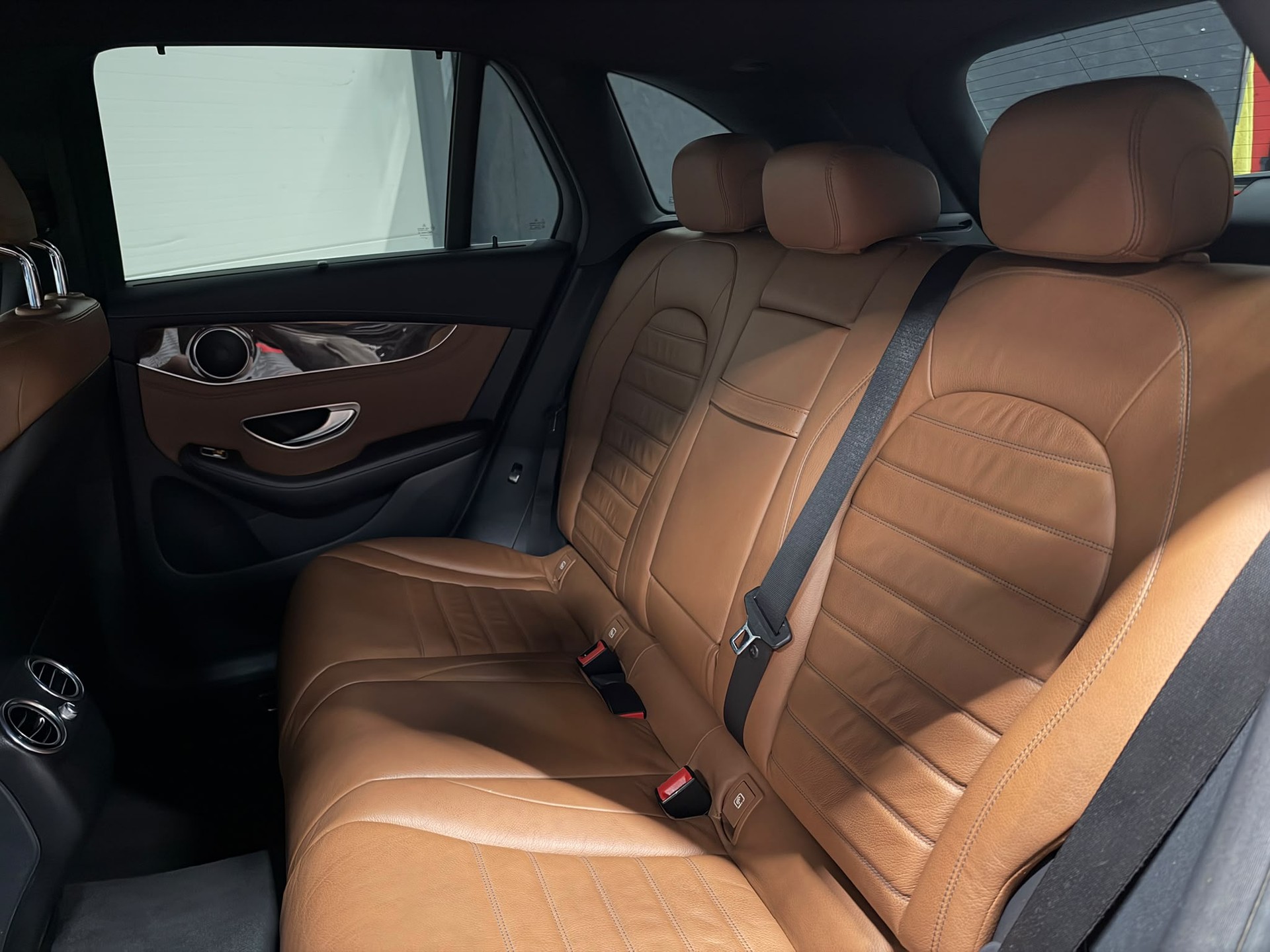 MERCEDES-BENZ GLC 250 d Exclusive 4m-image-15