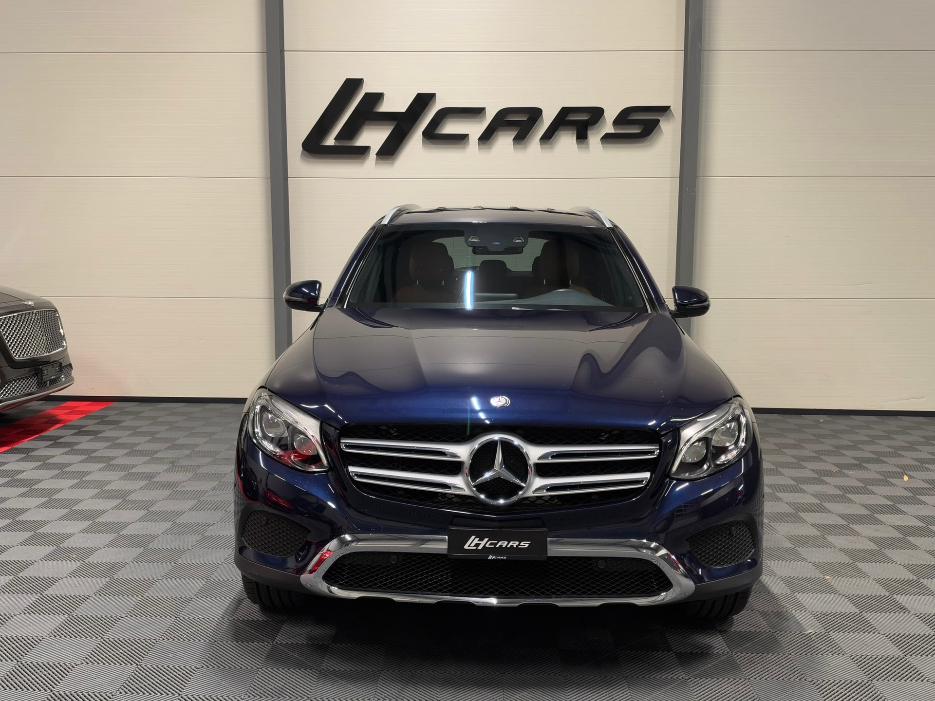 MERCEDES-BENZ GLC 250 d Exclusive 4m-image-6