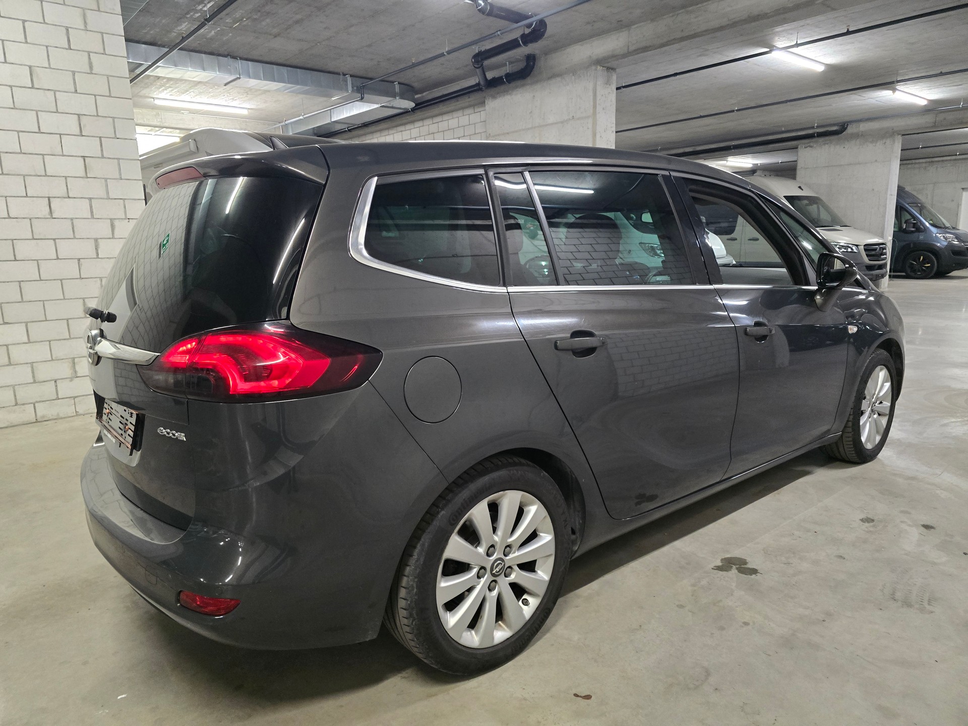 OPEL Zafira Tourer 1.6 CDTi Sport-image-3