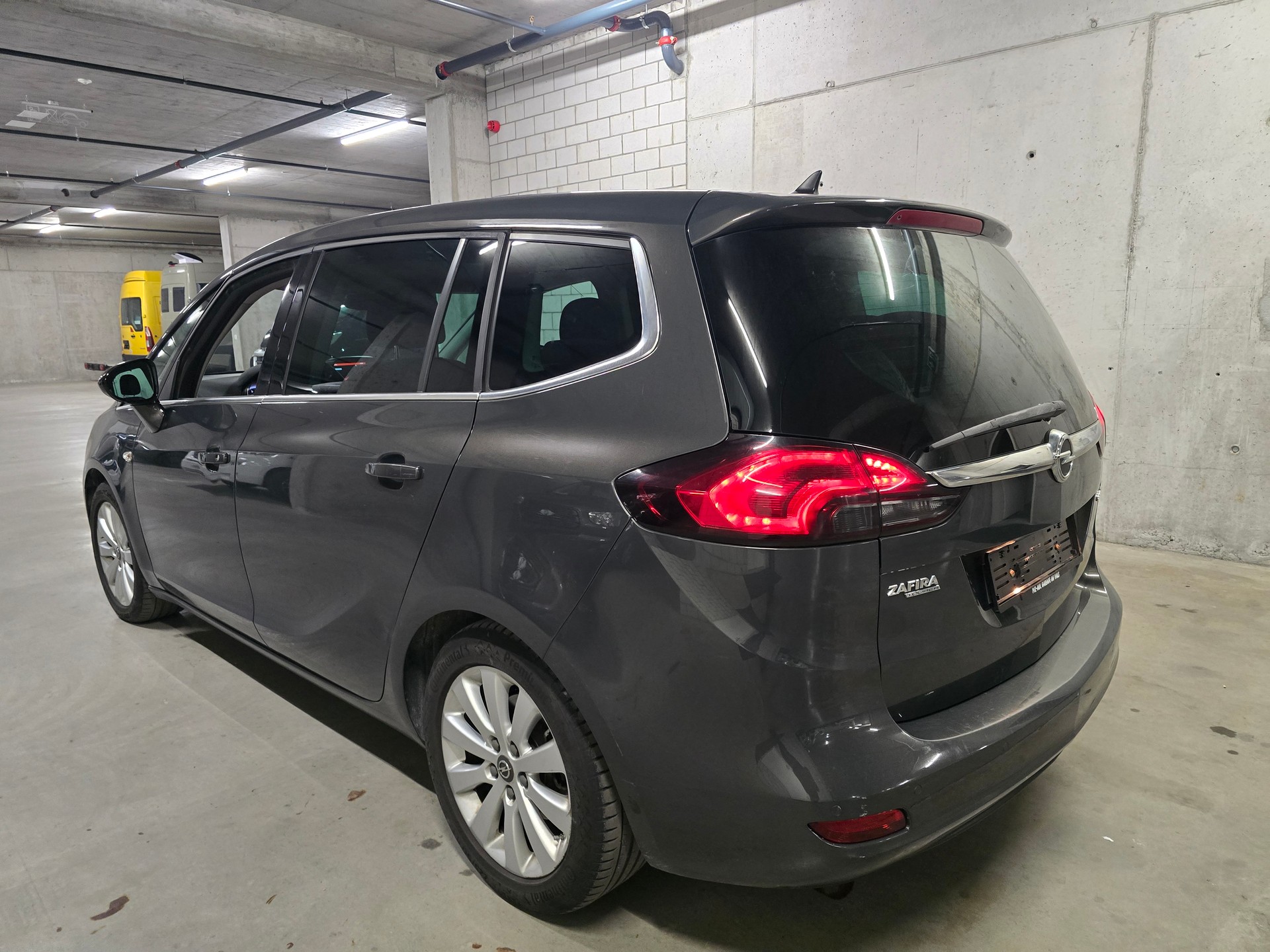 OPEL Zafira Tourer 1.6 CDTi Sport-image-5