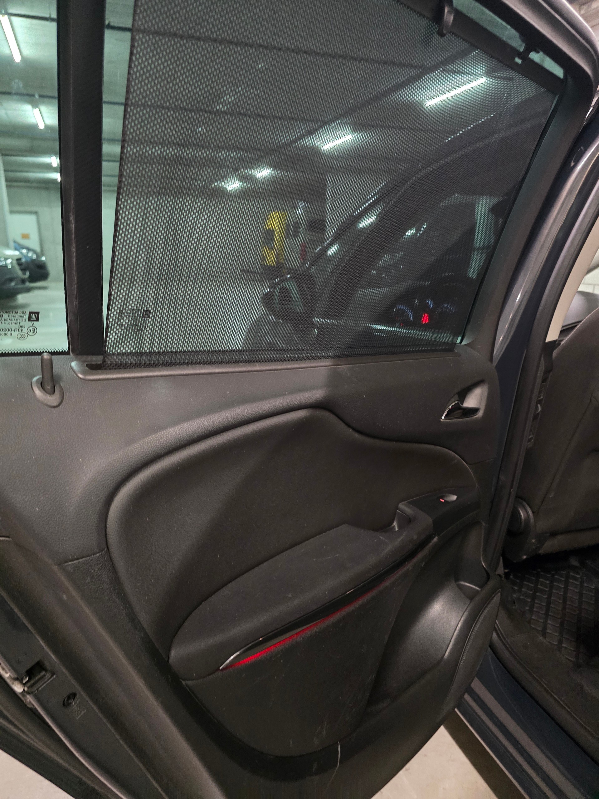 OPEL Zafira Tourer 1.6 CDTi Sport-image-15