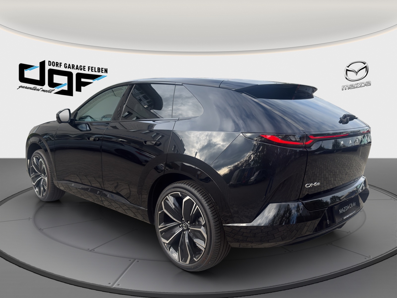 MAZDA CX-6e Takumi-image-2