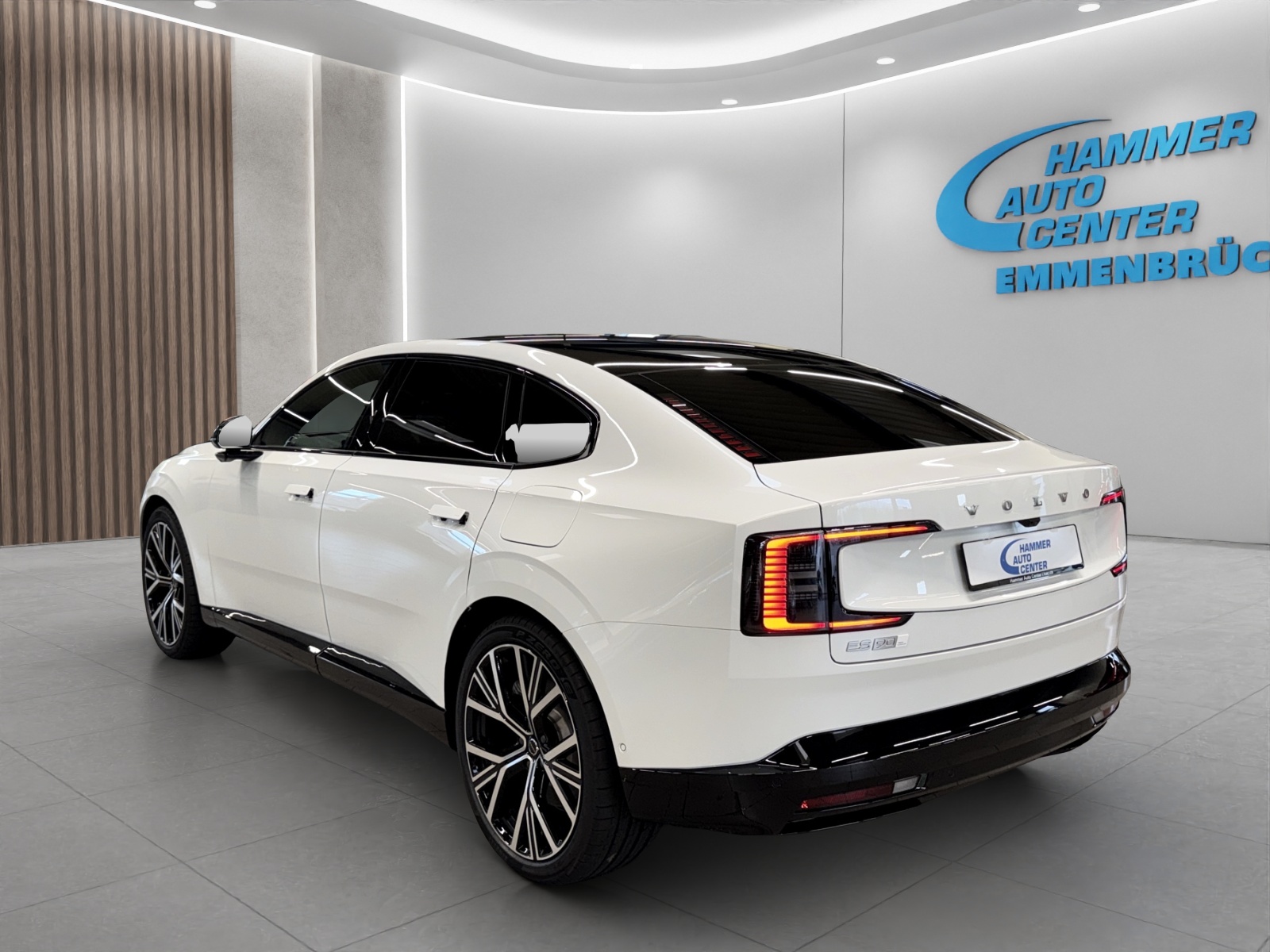 VOLVO ES90 Twin Performance Ultra AWD-image-2