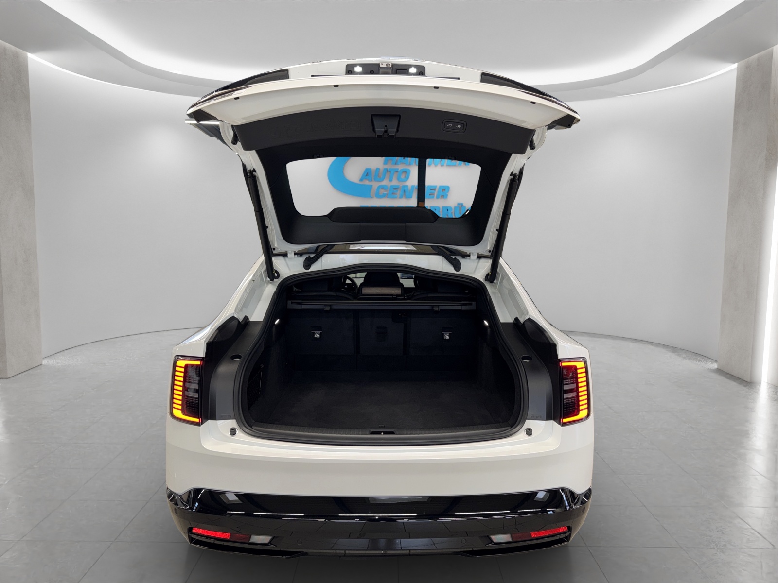 VOLVO ES90 Twin Performance Ultra AWD-image-4