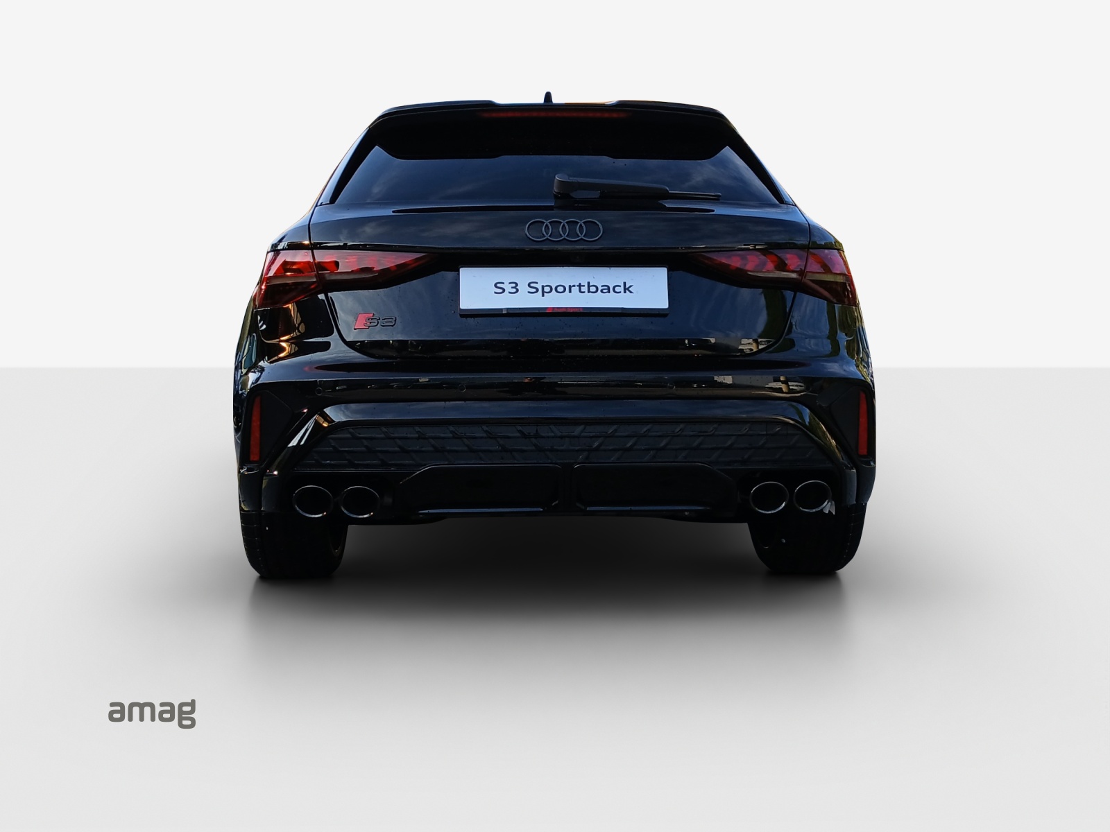 AUDI S3 Sportback TFSI quattro S-tronic-image-3