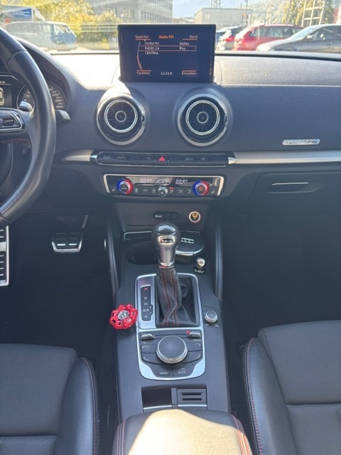AUDI S3 Limousine 2.0 TFSI quattro S-tronic-image-14
