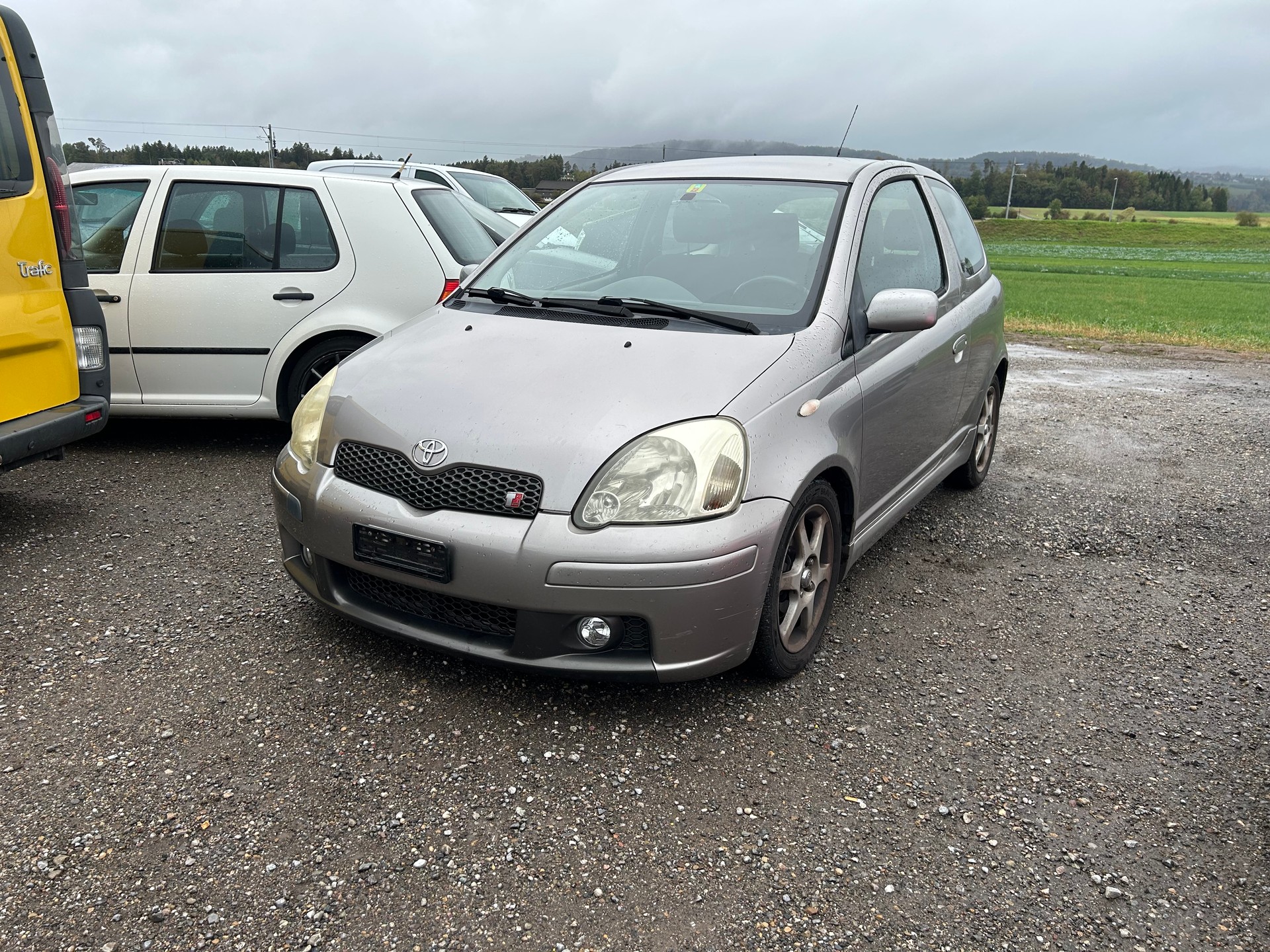 TOYOTA Yaris 1.5 TS mit MFK-image-2
