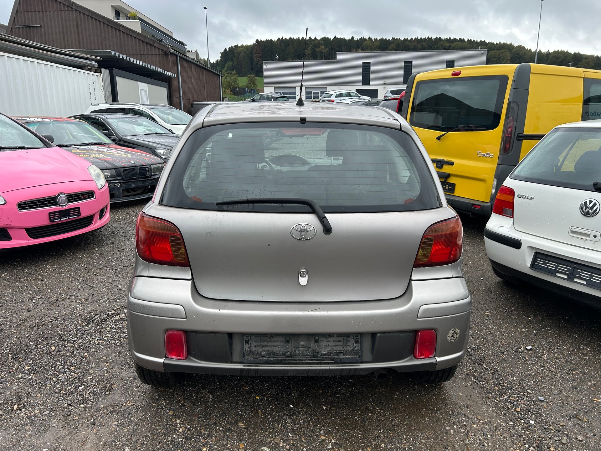 TOYOTA Yaris 1.5 TS mit MFK-image-4