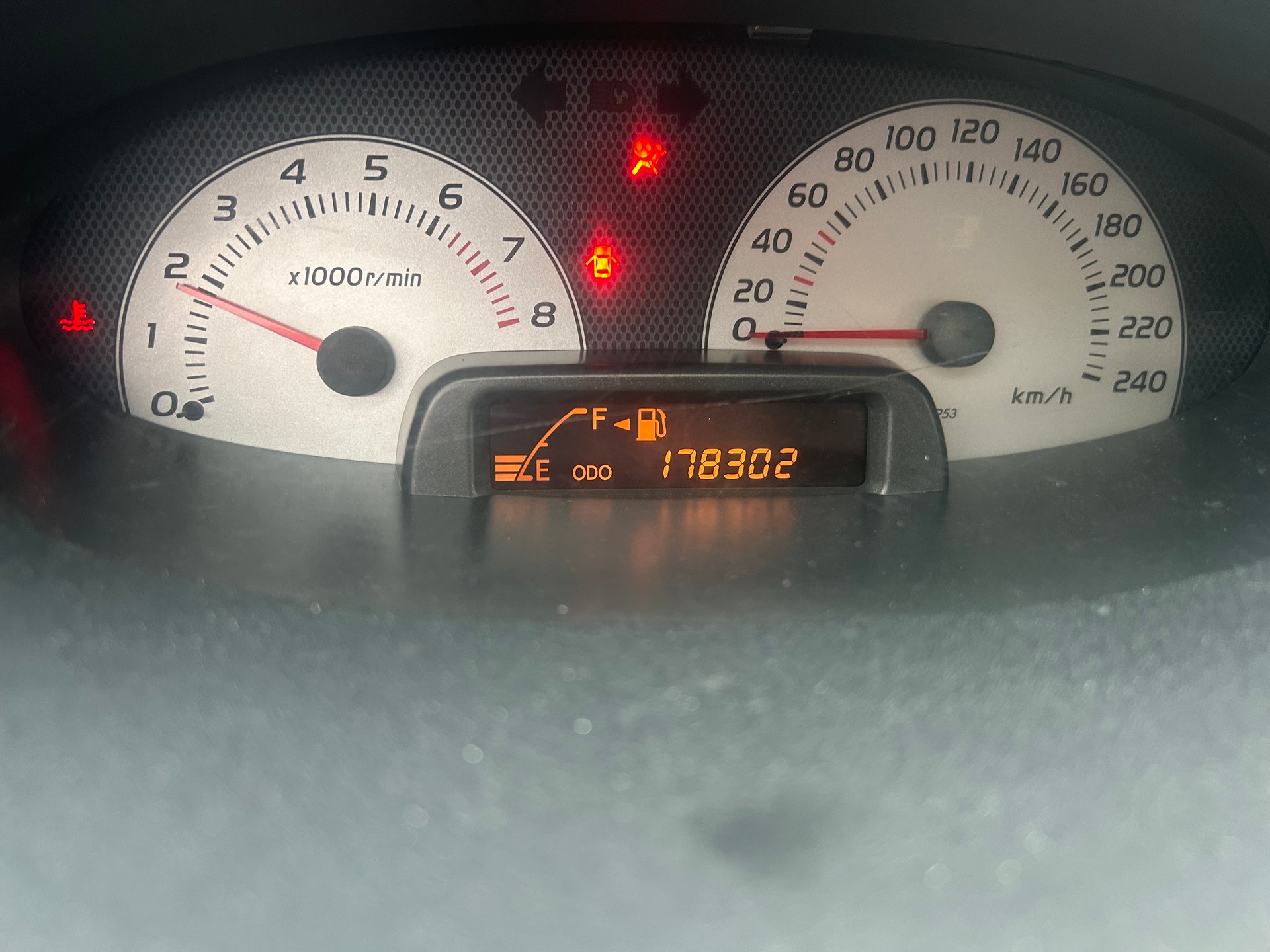 TOYOTA Yaris 1.5 TS mit MFK-image-8