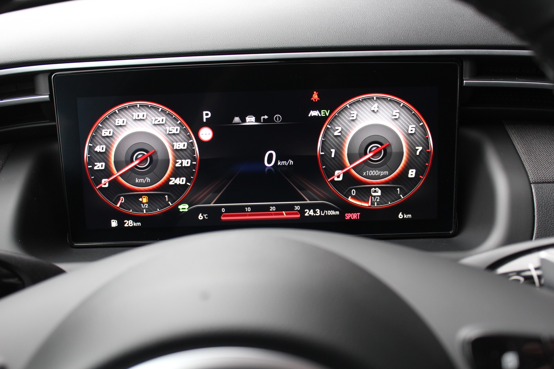 HYUNDAI Tucson 1.6 TGDI HEV Amplia 2WD-image-12