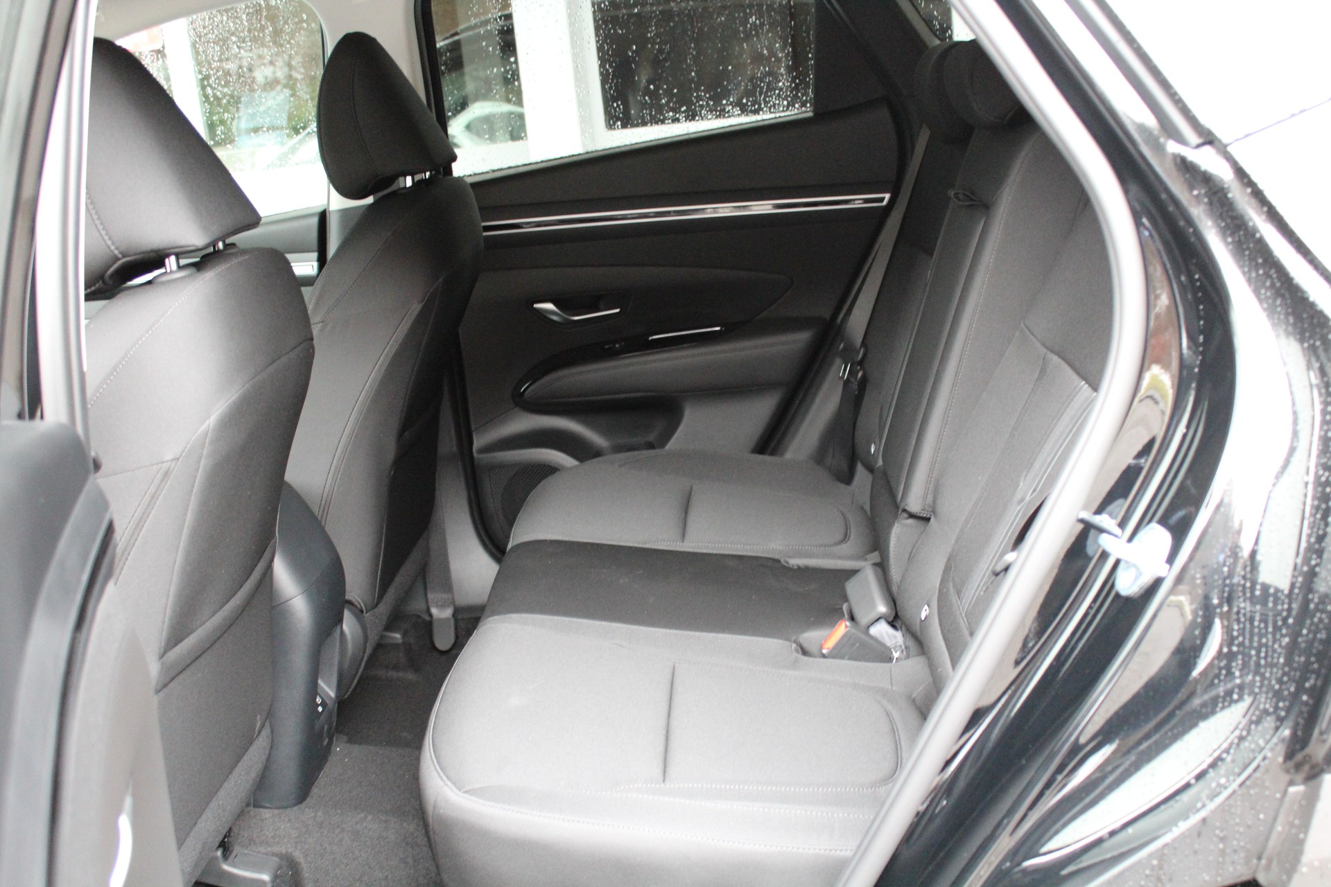 HYUNDAI Tucson 1.6 TGDI HEV Amplia 2WD-image-10