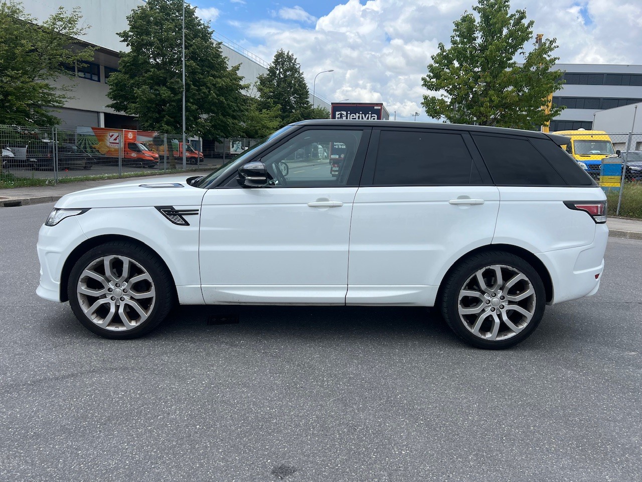 LAND ROVER Range Rover Sport 3.0 V6 SC HSE Dynamic Automatic-image-2