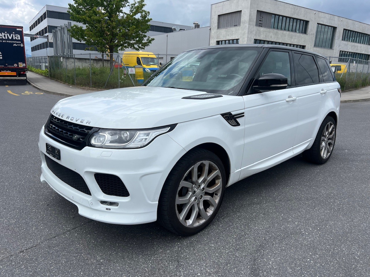 LAND ROVER Range Rover Sport 3.0 V6 SC HSE Dynamic Automatic-image-0