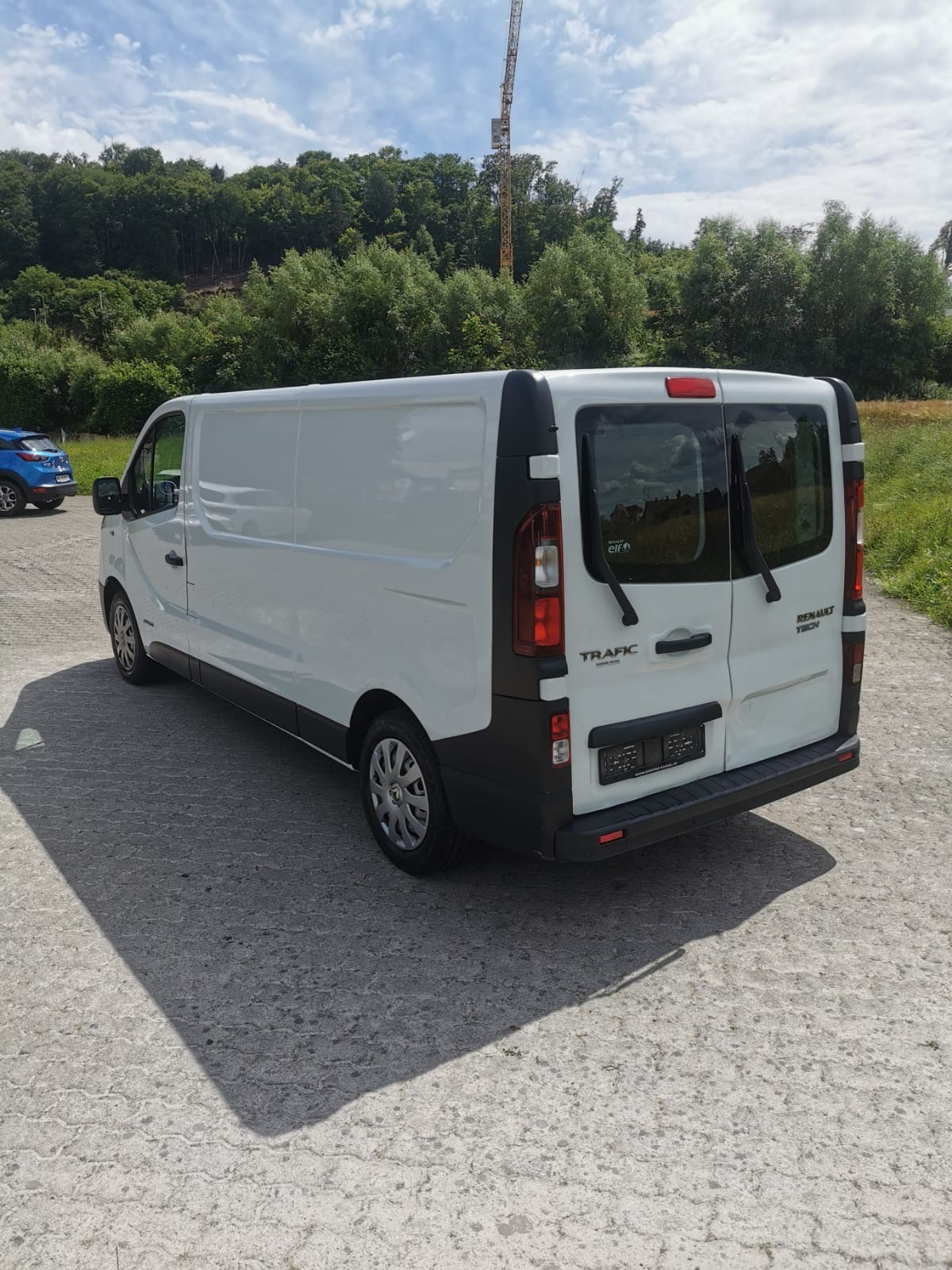 RENAULT Trafic 1.6 ENERGY TwinT. dCi120 2.9t Business L2H1-image-3