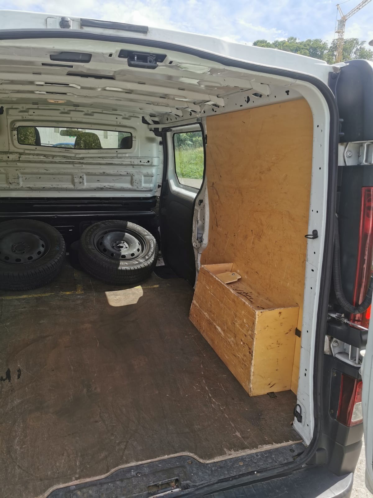 RENAULT Trafic 1.6 ENERGY TwinT. dCi120 2.9t Business L2H1-image-15