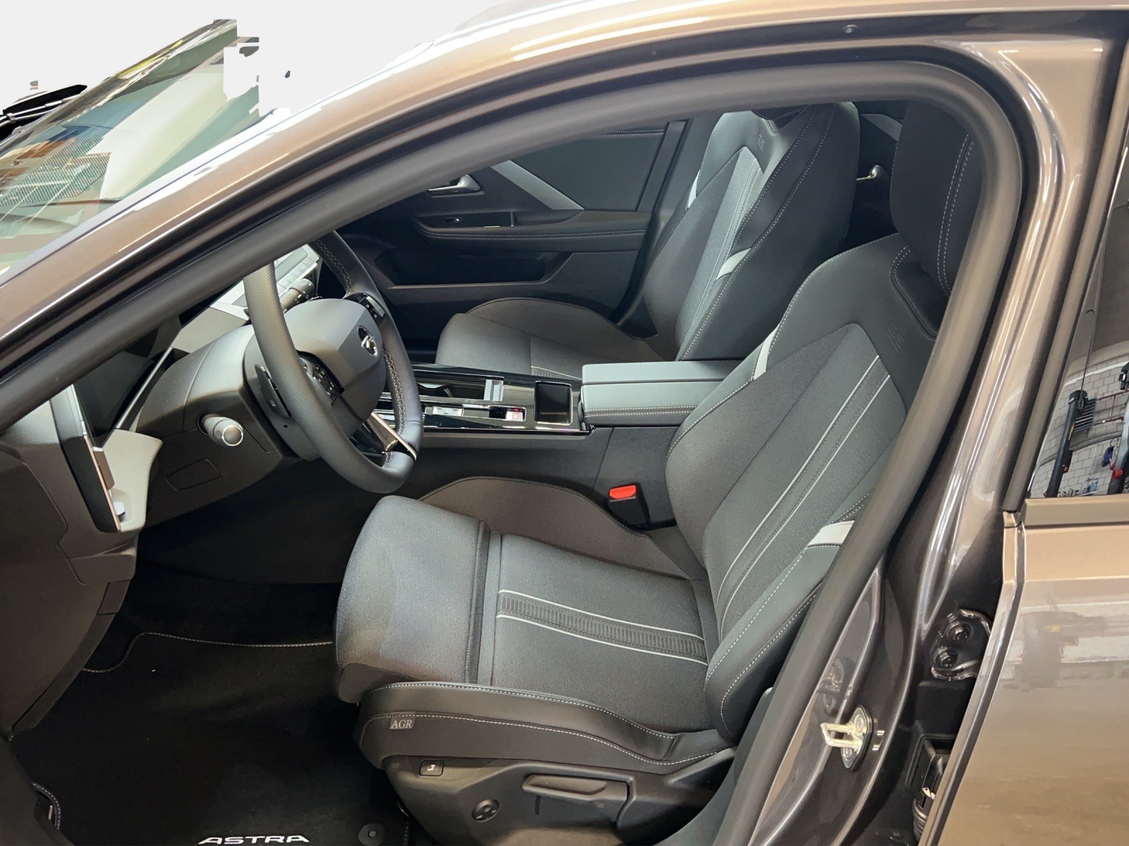 OPEL Astra 1.6T/180 GS Hybrid-image-8