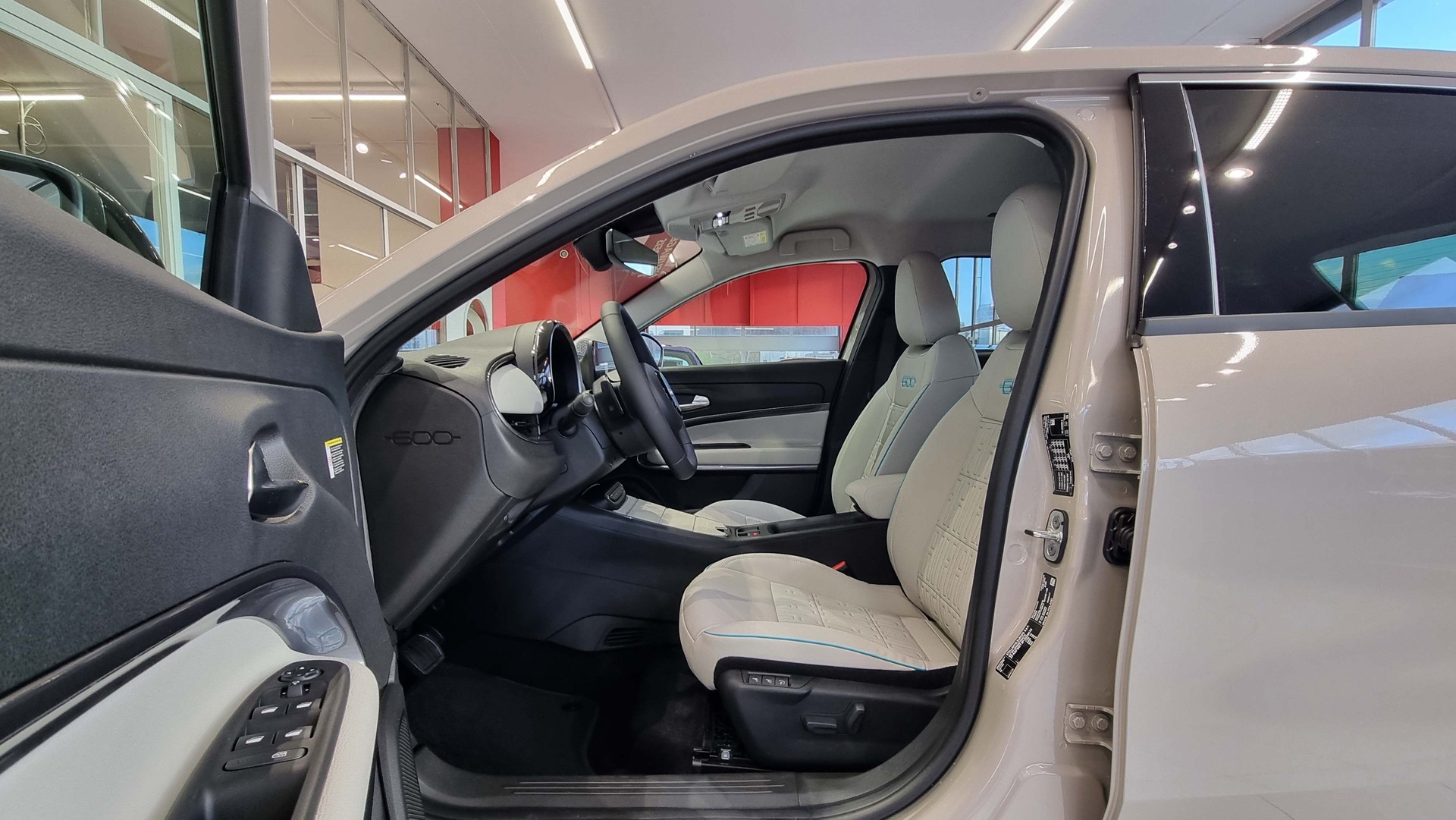 FIAT 600 1.2 Hybrid 145 La Prima-image-12