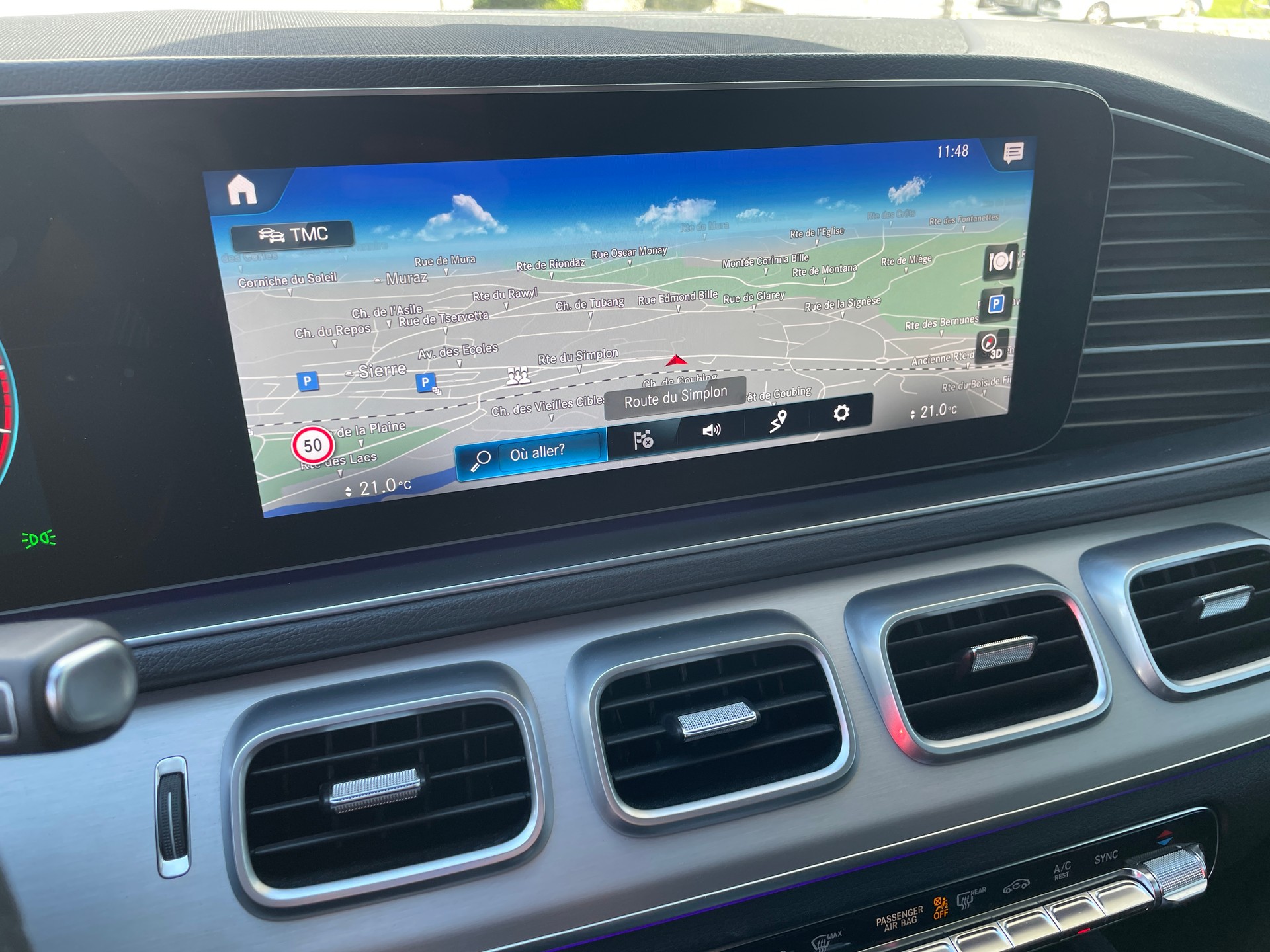 MERCEDES-BENZ GLE 400 d 4Matic AMG Line 9G-Tronic-image-18