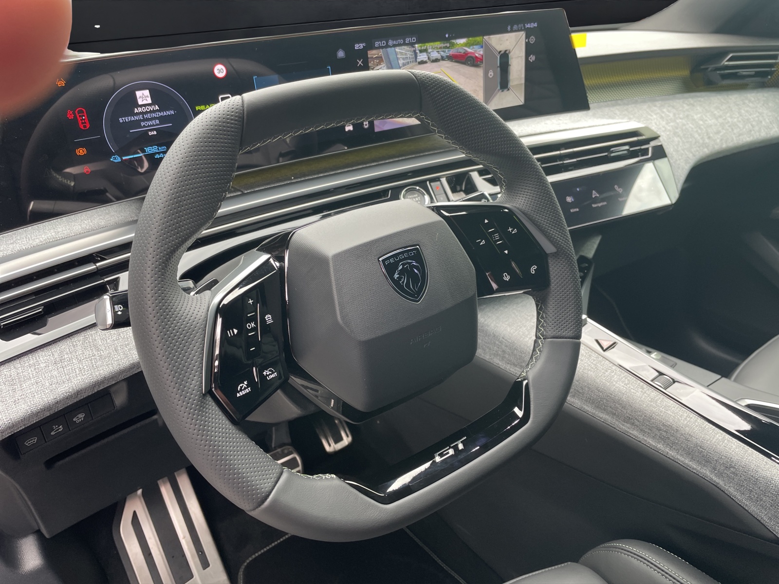 PEUGEOT 3008 NEW 73kWh GT-image-13