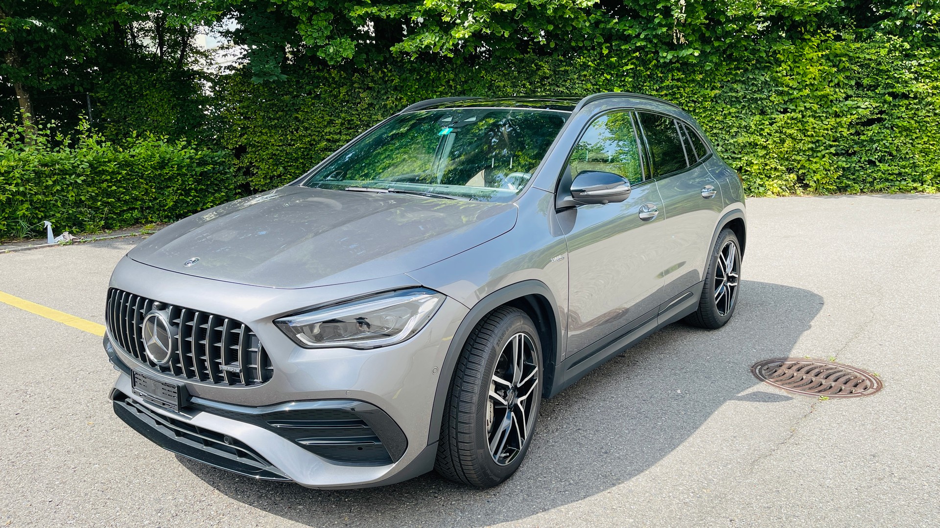MERCEDES-BENZ GLA 35 AMG 4Matic 8G-Speedshift DCT