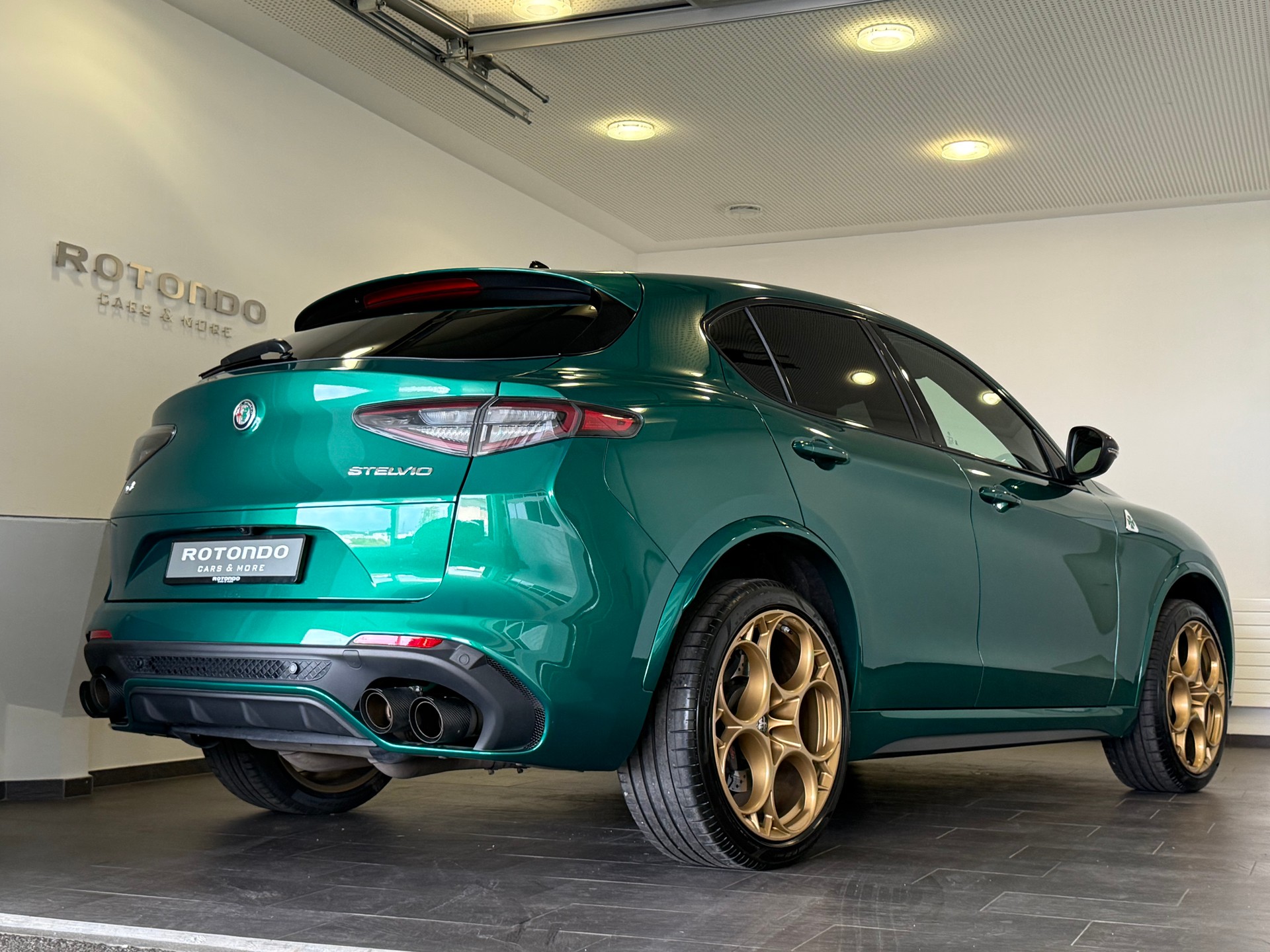 ALFA ROMEO Stelvio 2.9 V6 Quadrifoglio 21" Q4 AT8-image-1