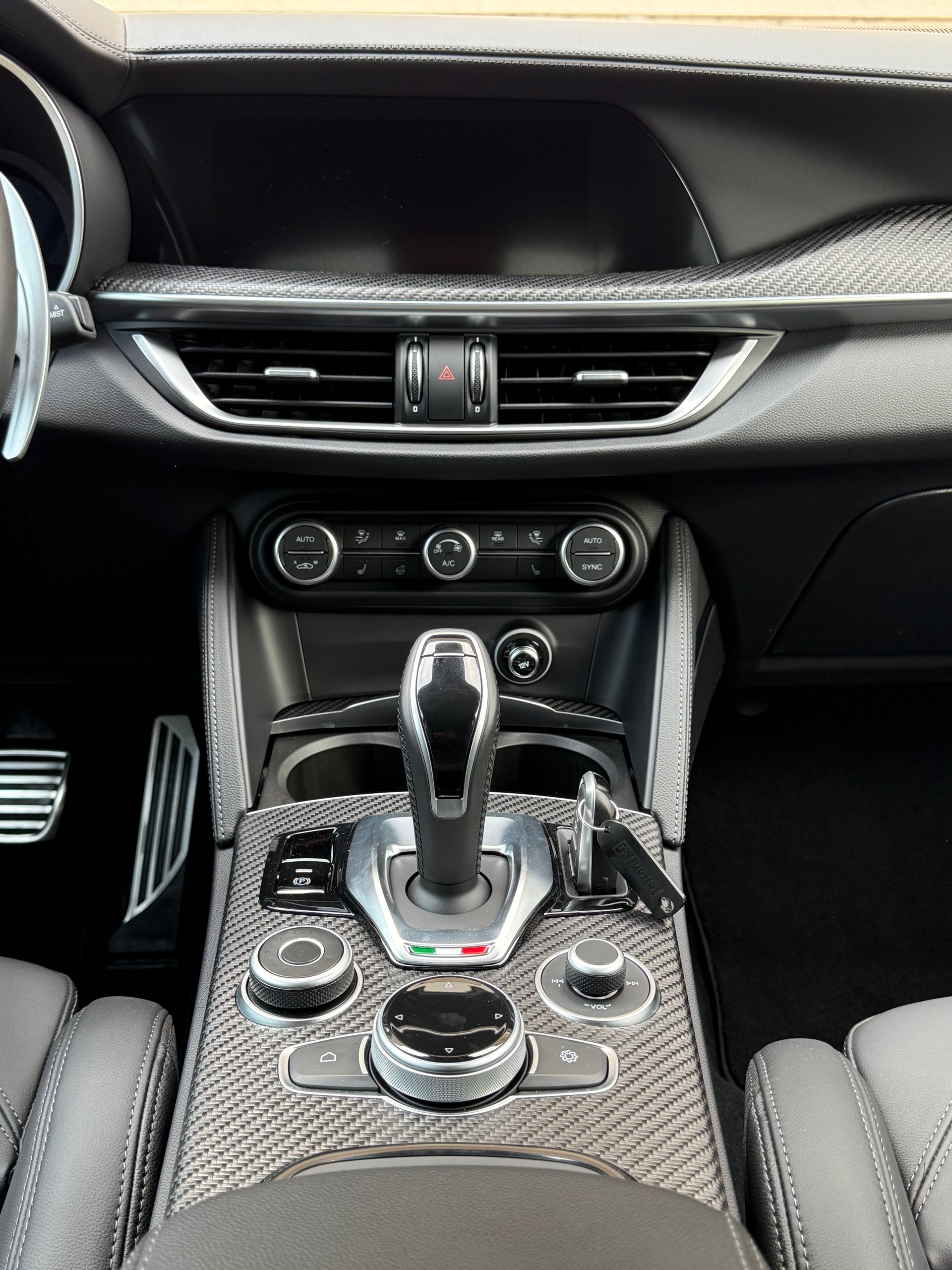 ALFA ROMEO Stelvio 2.9 V6 Quadrifoglio 21" Q4 AT8-image-10