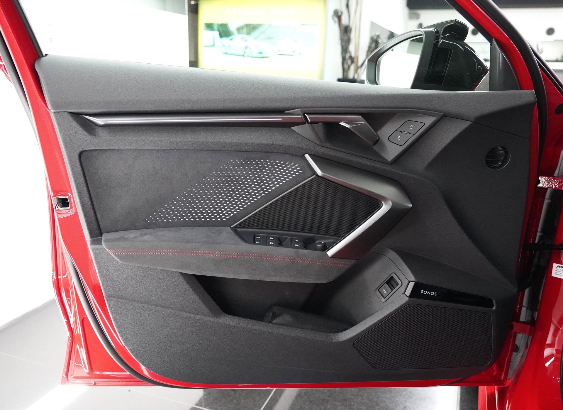 AUDI RS3 SB 2.5 TSI quattro ABT RS 3 R Limited Edition 1 of 125-image-9