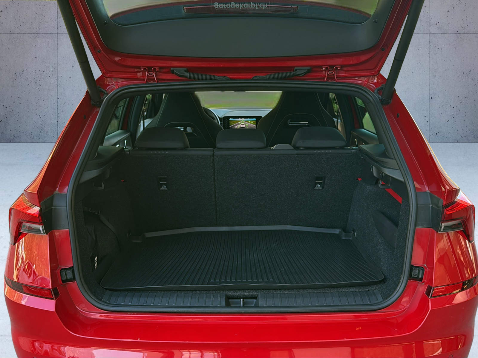 SKODA Kamiq 1.0 TSI Monte Carlo DSG-image-9