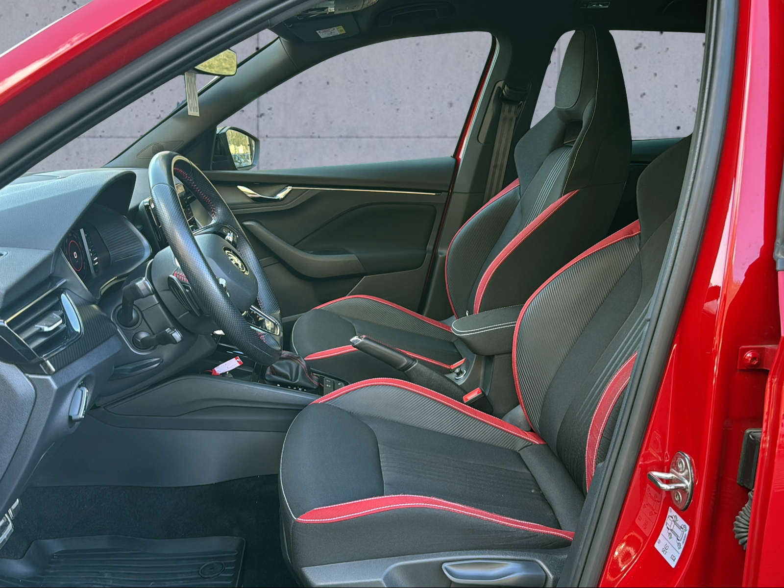 SKODA Kamiq 1.0 TSI Monte Carlo DSG-image-10