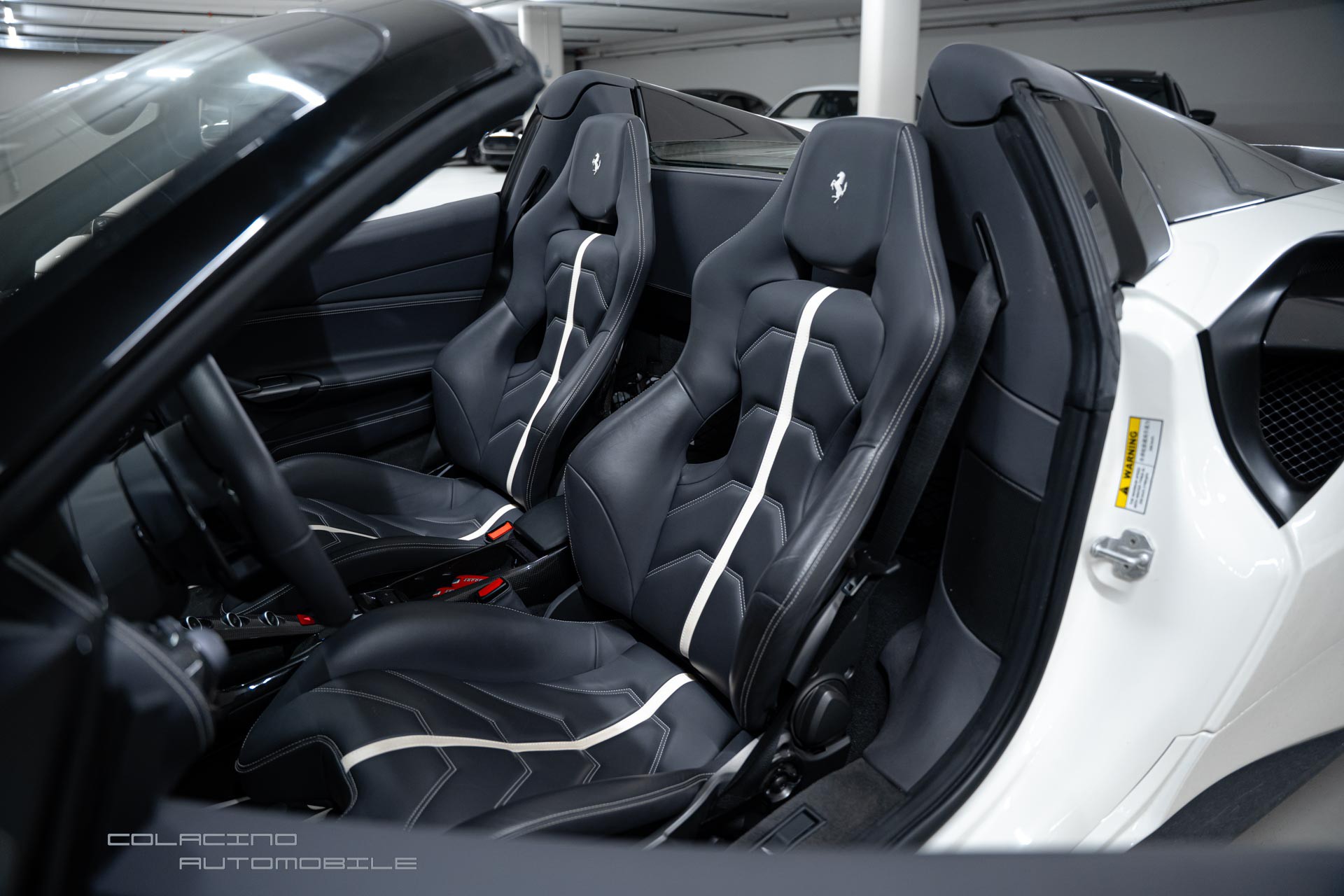 FERRARI 488 Spider 3.9 V8-image-15