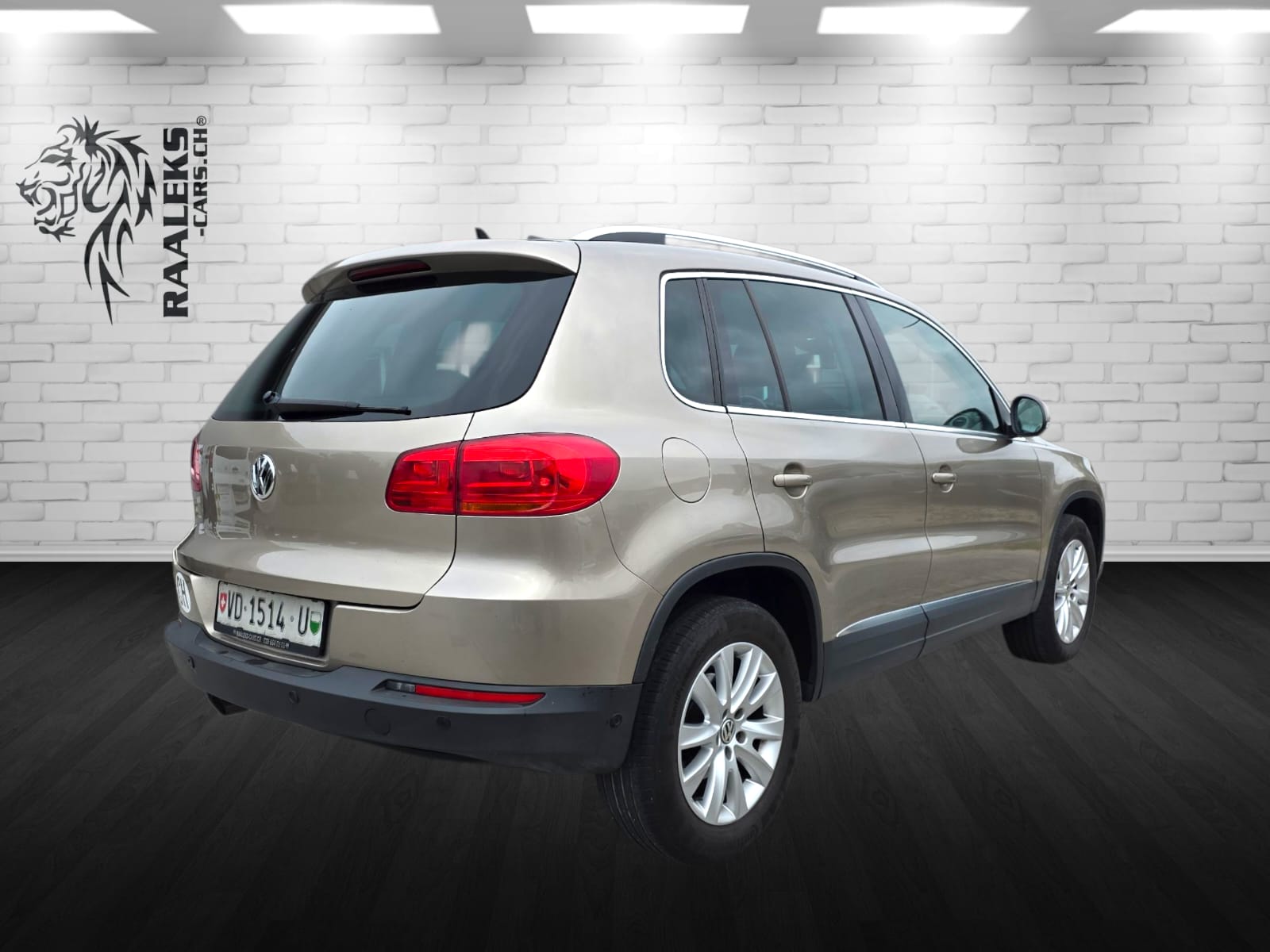 VW Tiguan 2.0 TDI BMT Design 4Motion DSG-showroom-element-2