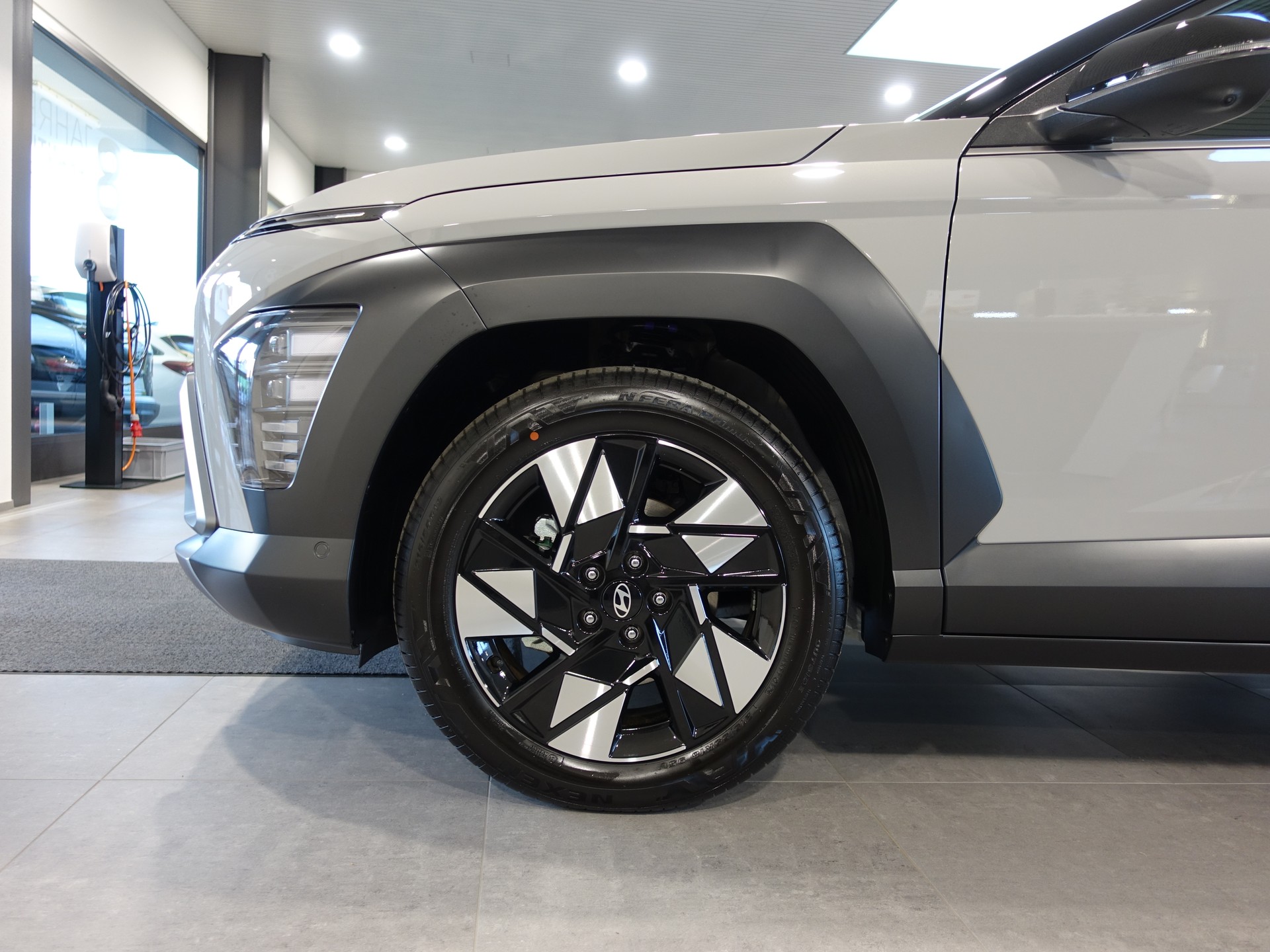 HYUNDAI Kona 1.6 GDi HEV Vertex DCT-image-5