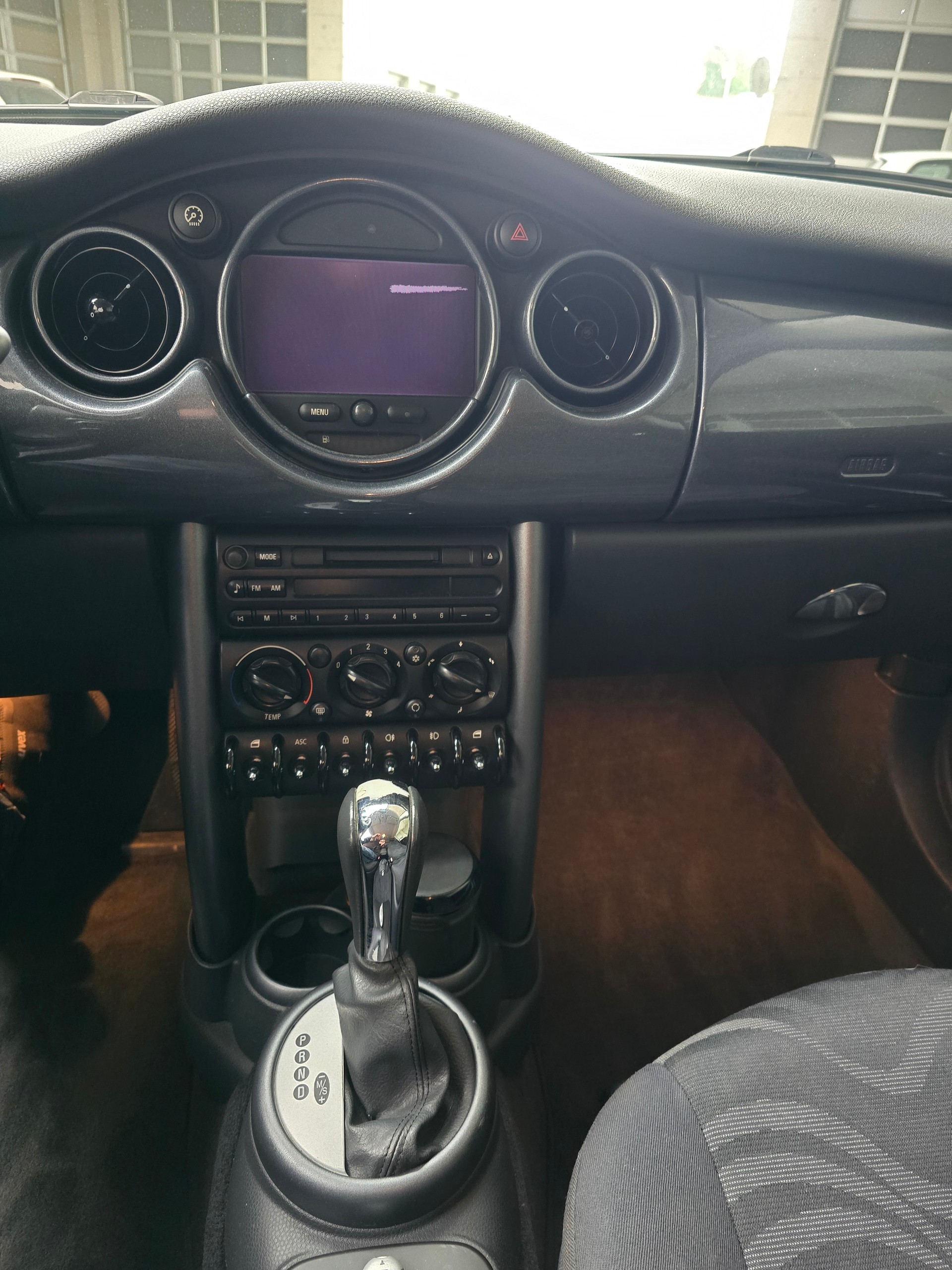 MINI One-image-5