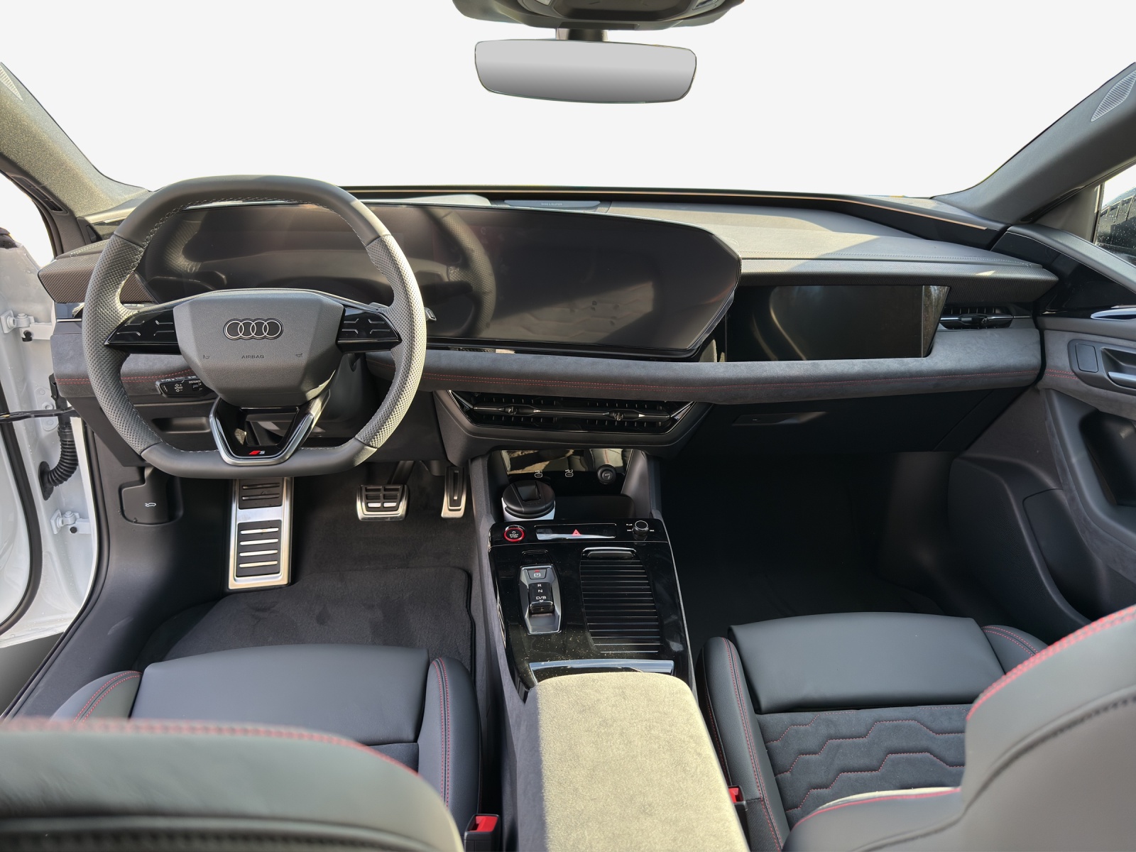 AUDI A6 Avant e-tron quattro-image-8