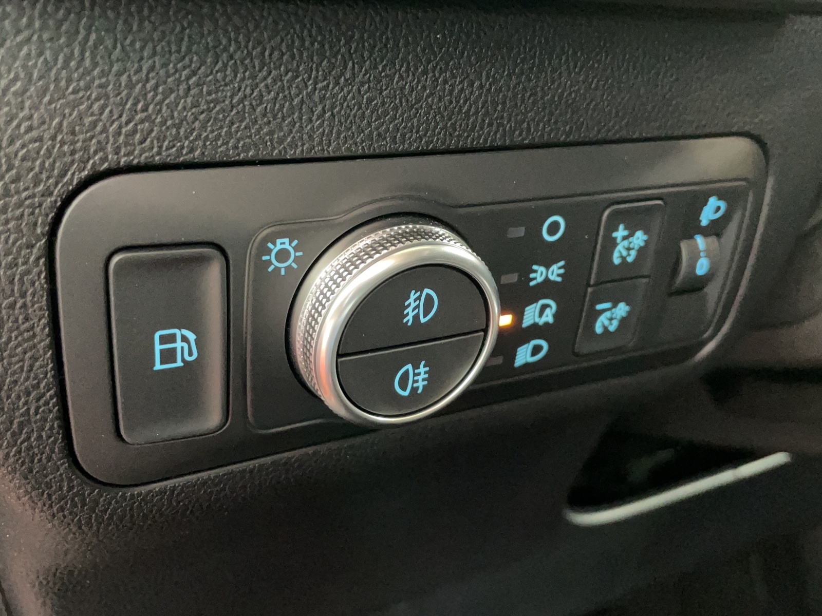FORD Kuga 2.5 Plug-in Hybrid ST-Line-image-12