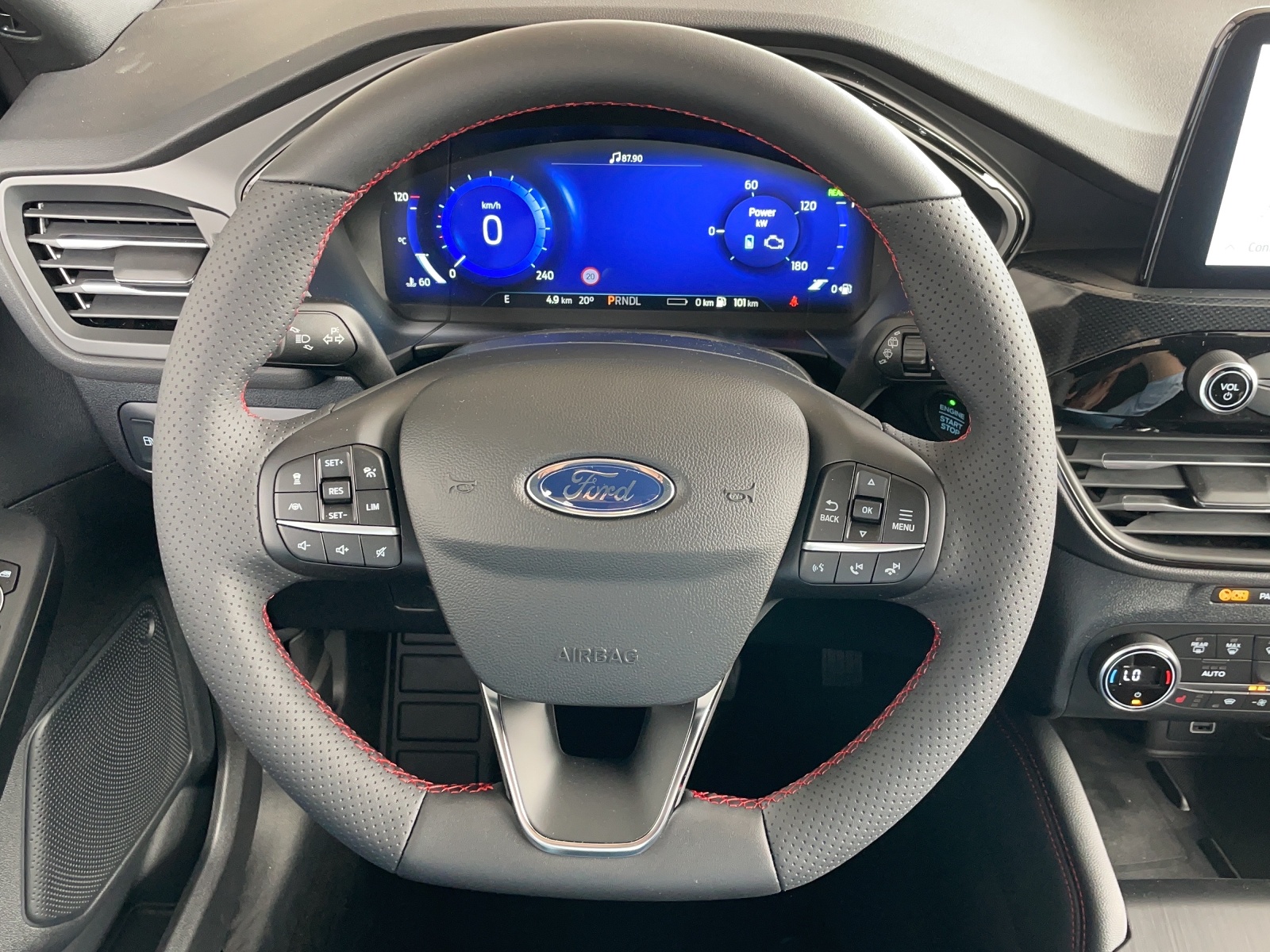 FORD Kuga 2.5 Plug-in Hybrid ST-Line-image-5