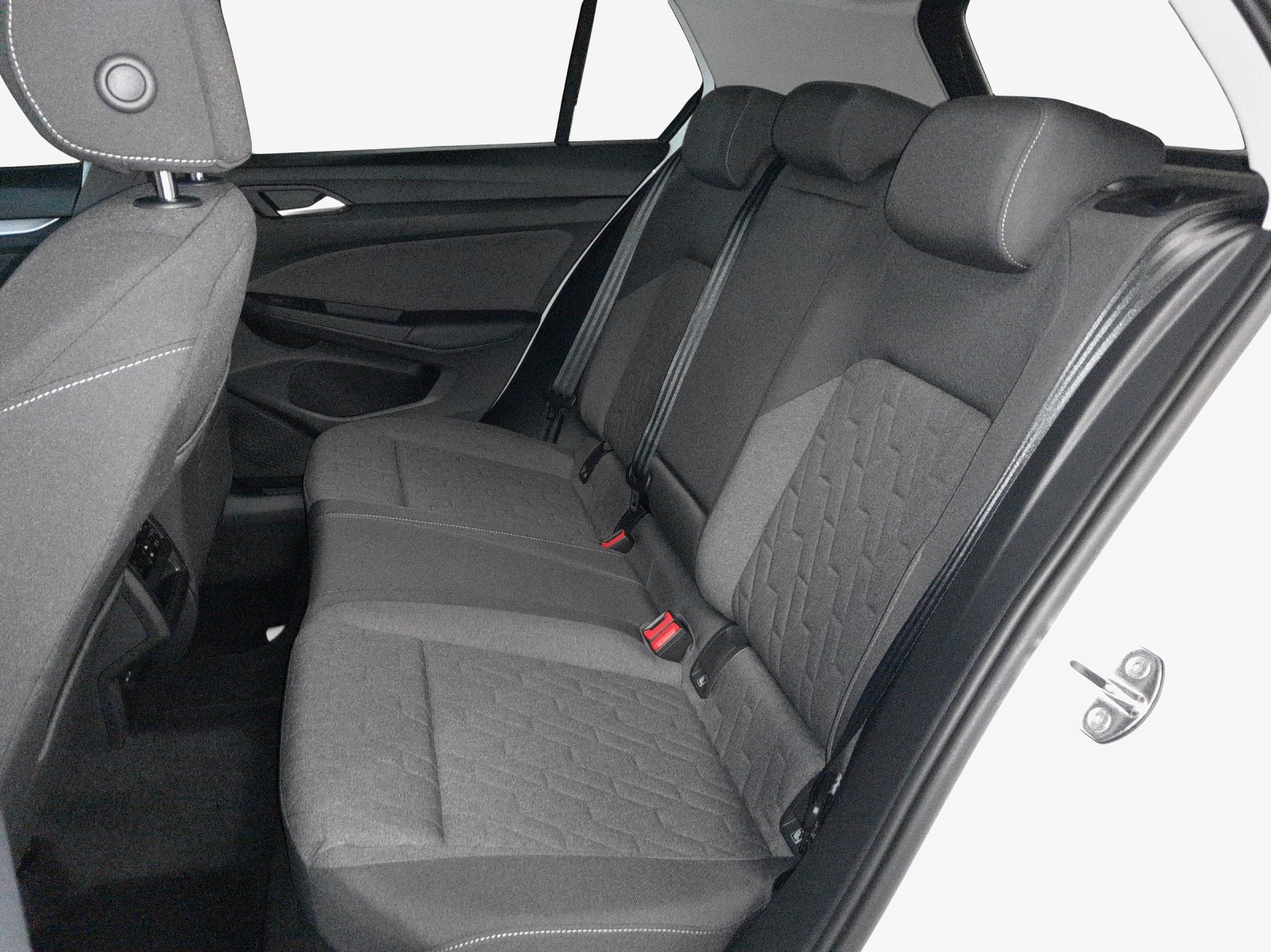 VW Golf 1.5 e TSI mHEV United DSG-image-11