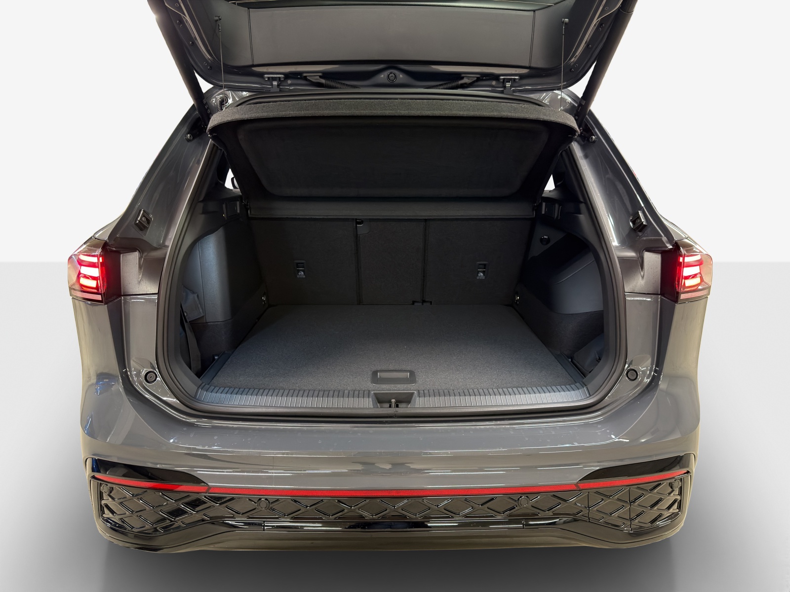 VW Tiguan RL 1.5TSI 204PS DSG-image-12
