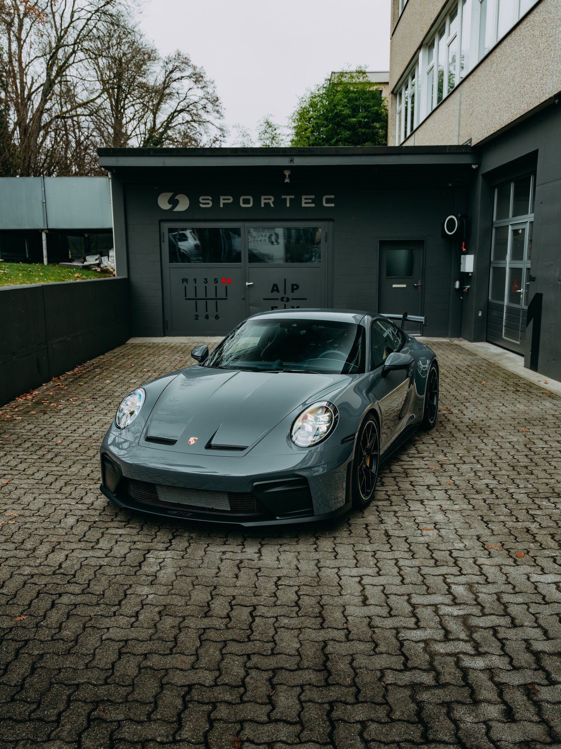 PORSCHE 911 Carrera GT3 PDK mit PCCB-image-0