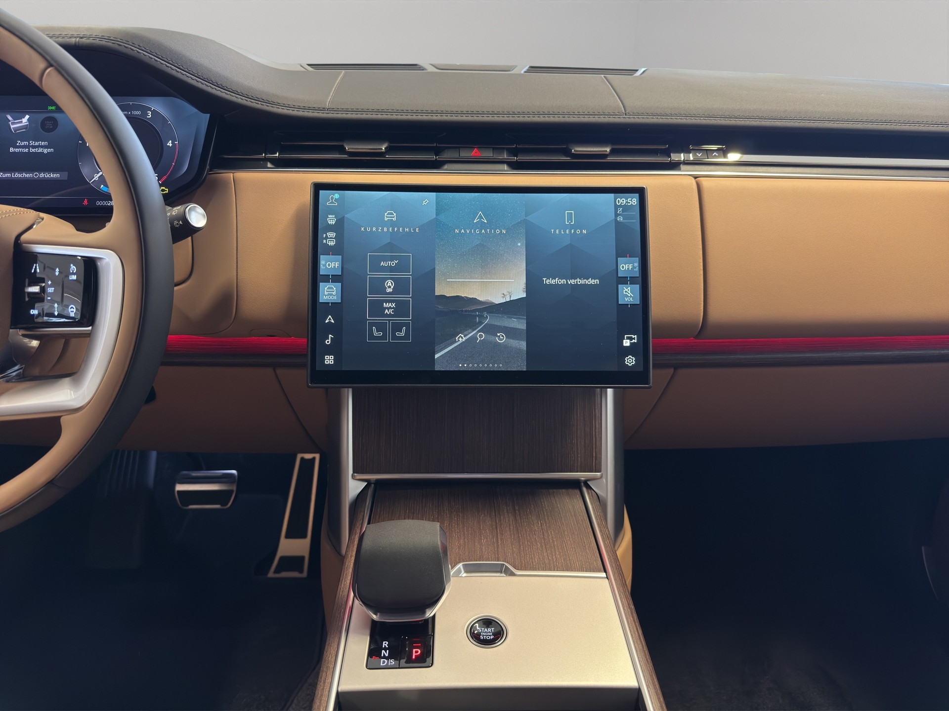 LAND ROVER Range Rover 3.0 D I6 350 HSE-image-6