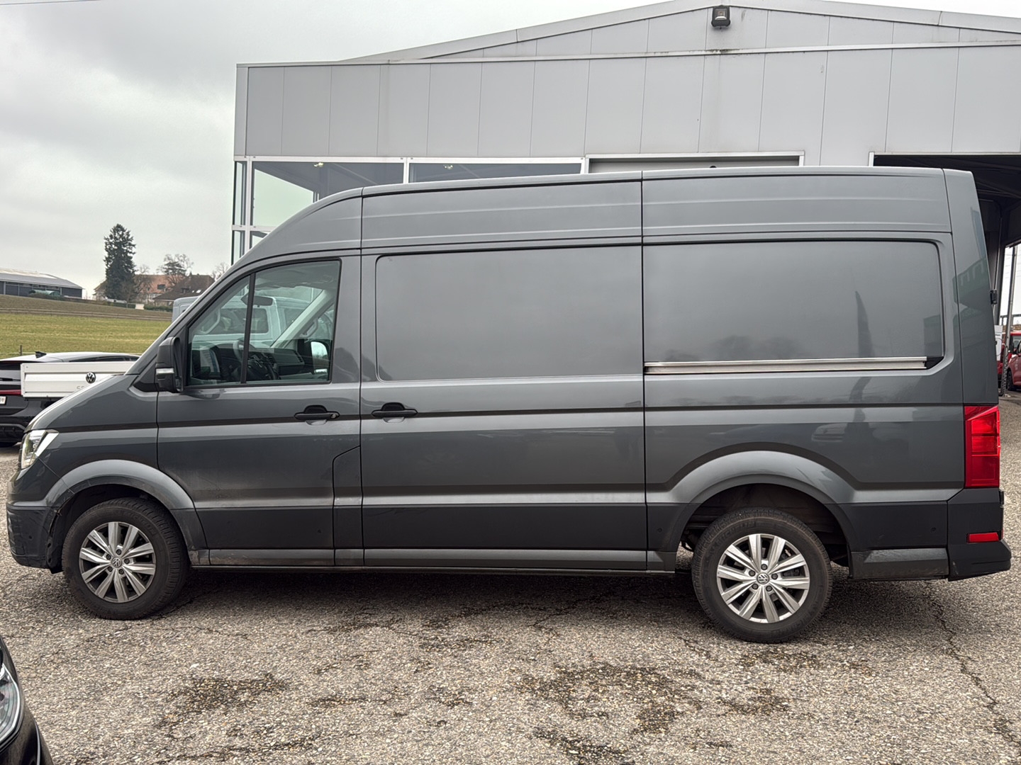 VW Crafter 35 2.0 BiTDI Entry L3 A-image-2
