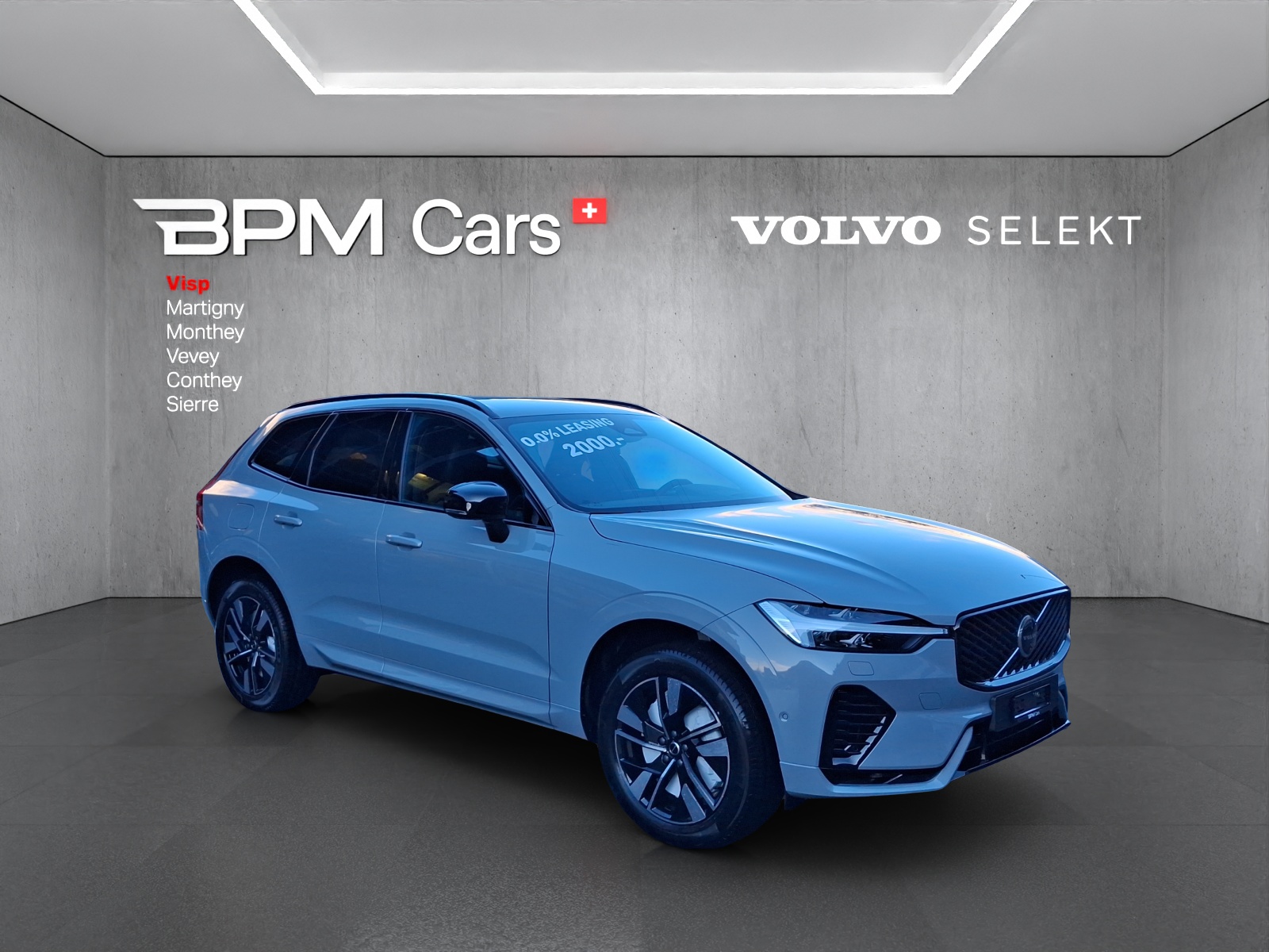 VOLVO XC60 T6 eAWD PluginHybrid Plus Dark Geartronic-image-5